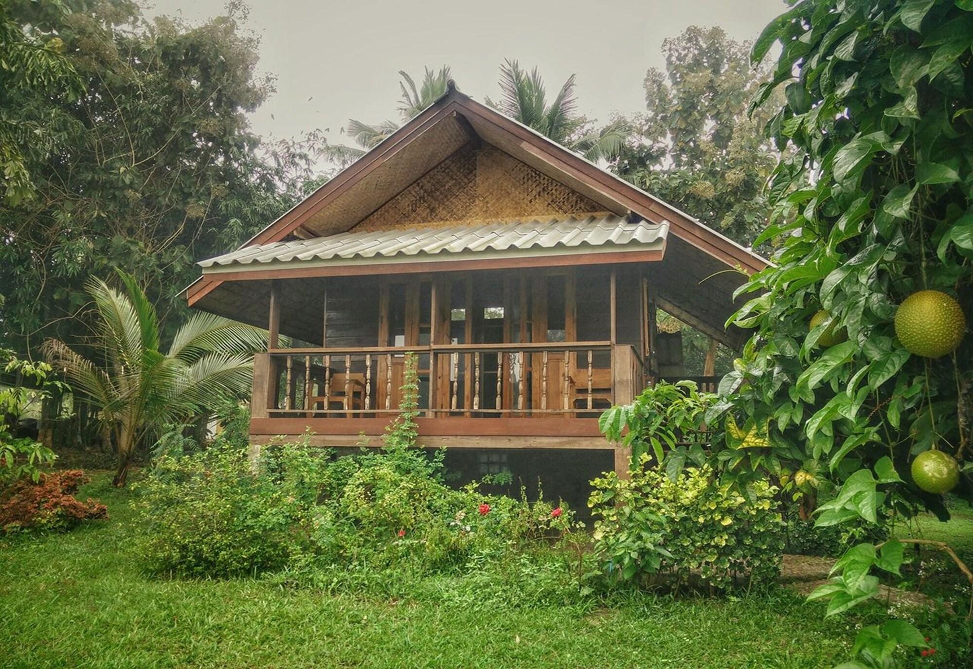 Vista Exterior Mon Saeng Jun Homestay