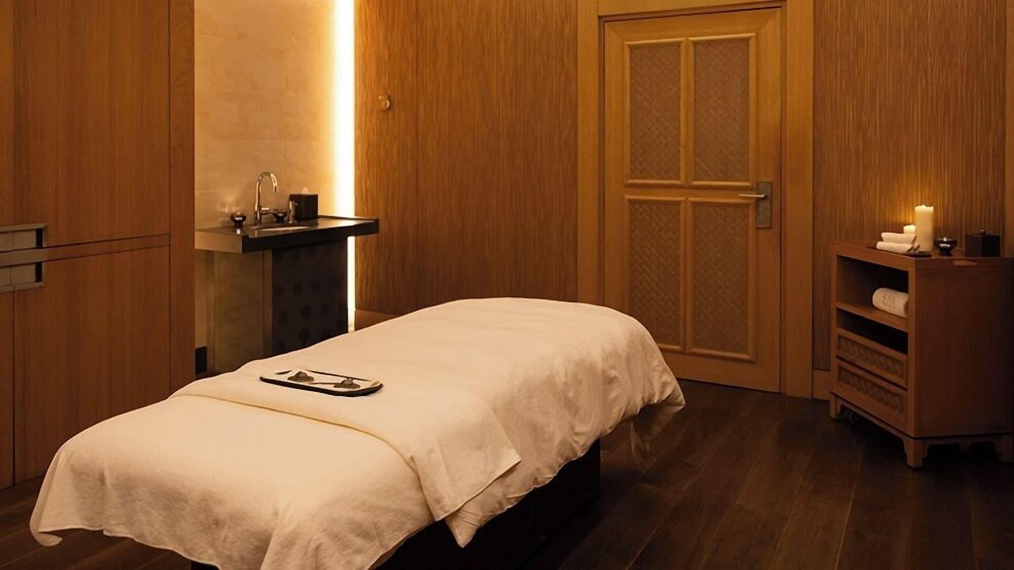 Spa Palacio Pyramids Hotel