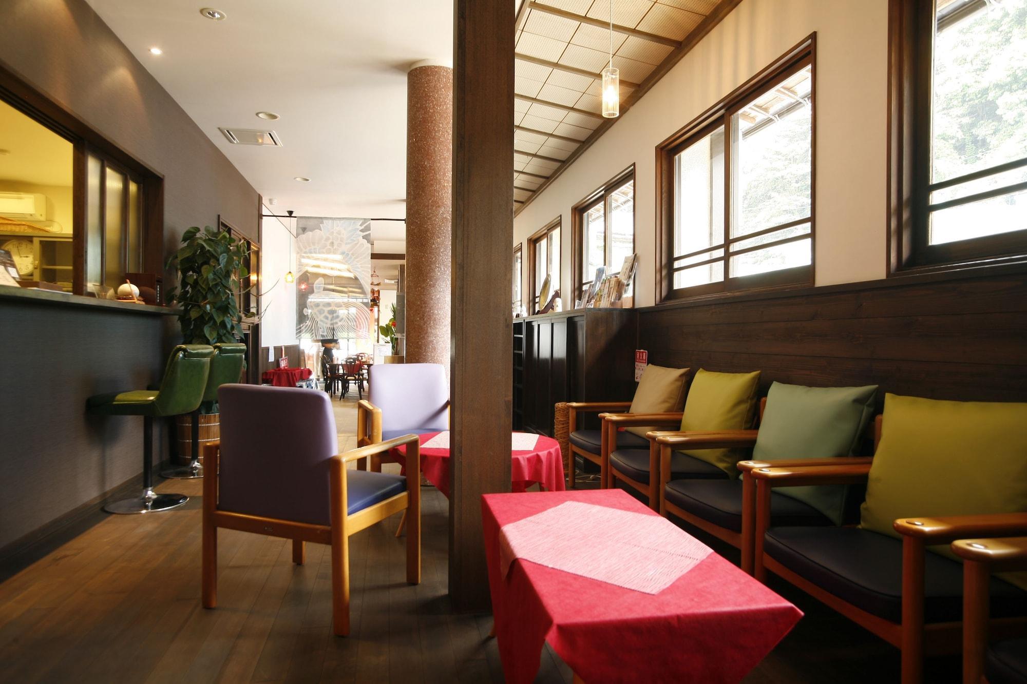 Vista Lobby Hanamandara