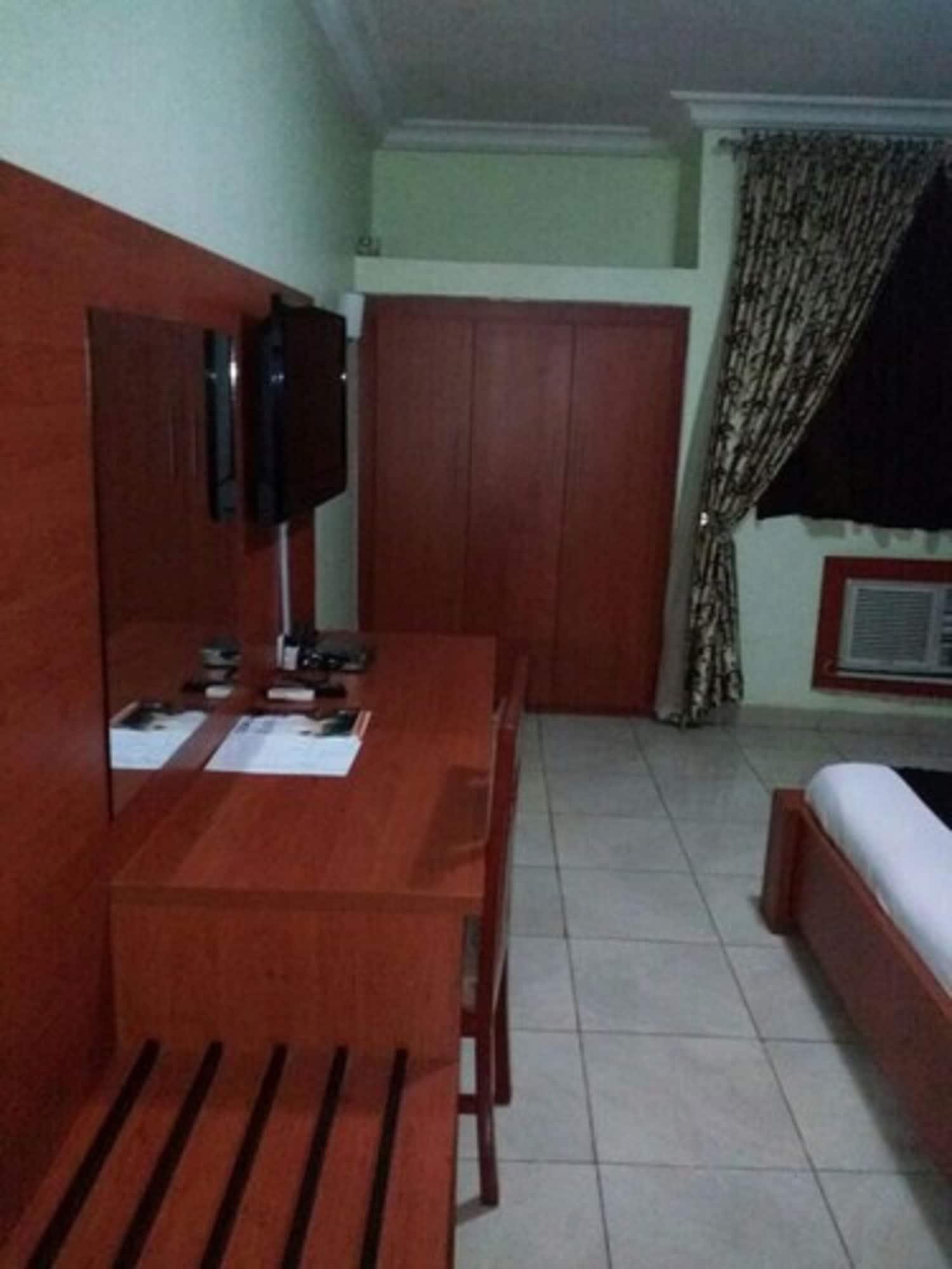 Set de Habitación Prixair Pure Hotel Wuse