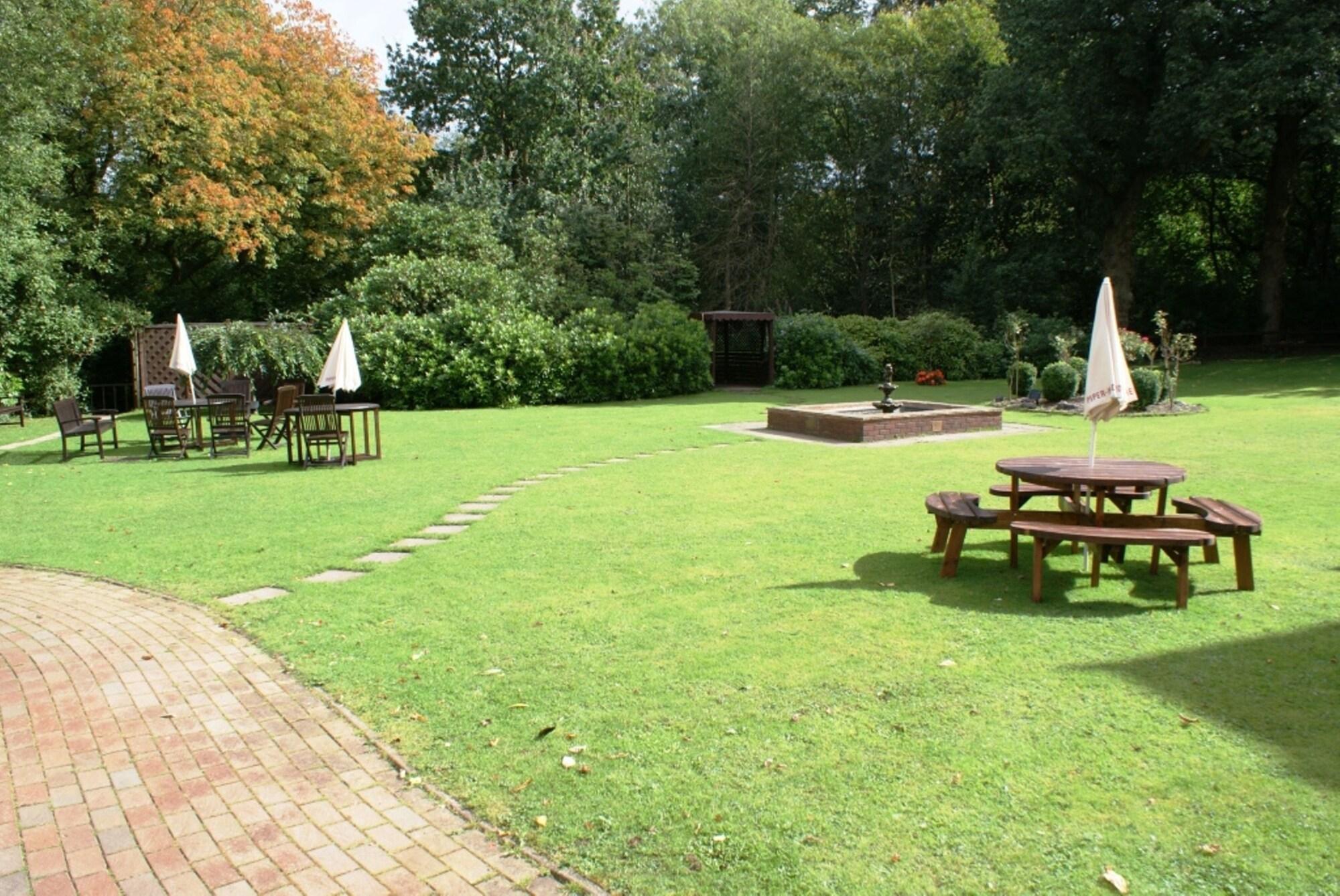 Instalaciones Recreativas Hillscourt