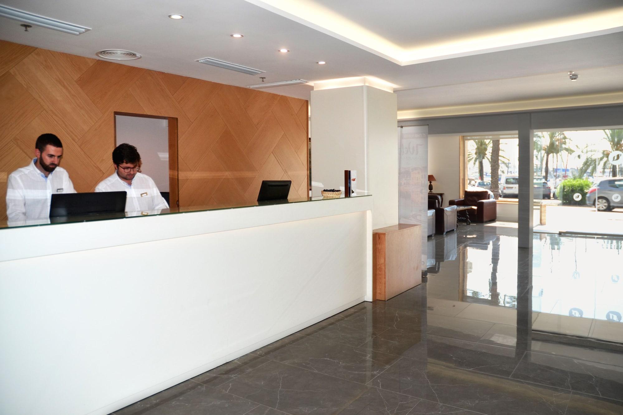 Vista Lobby Hotel Mirador