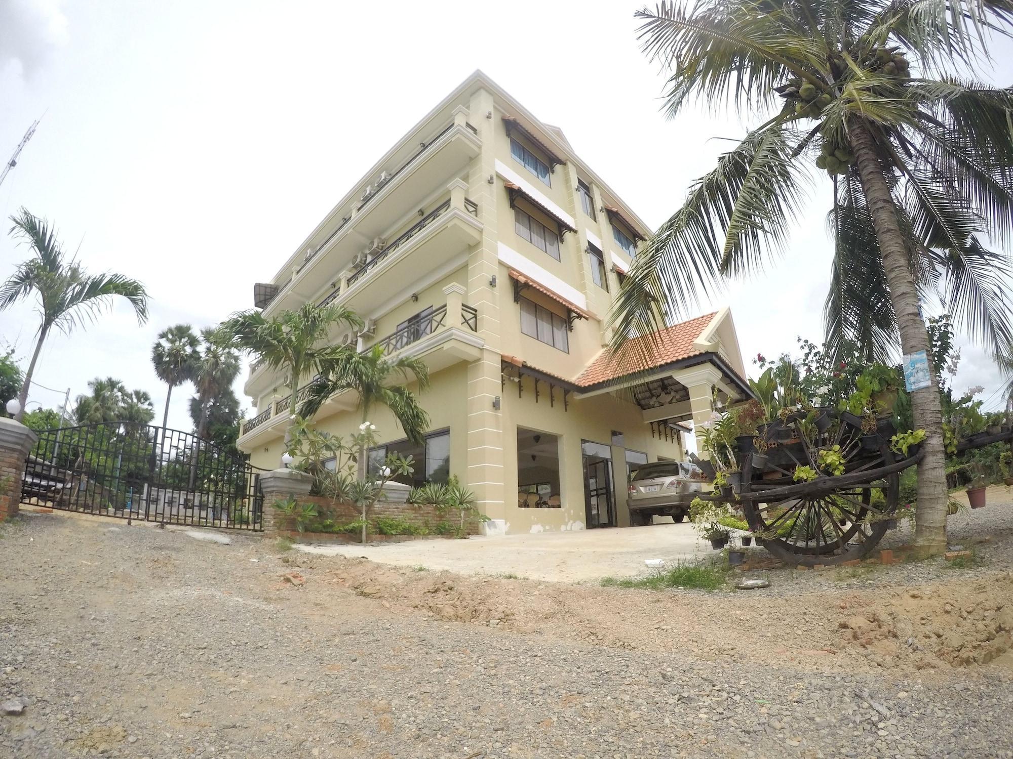 Vista Exterior Blue Diamond Guest House - Hostel