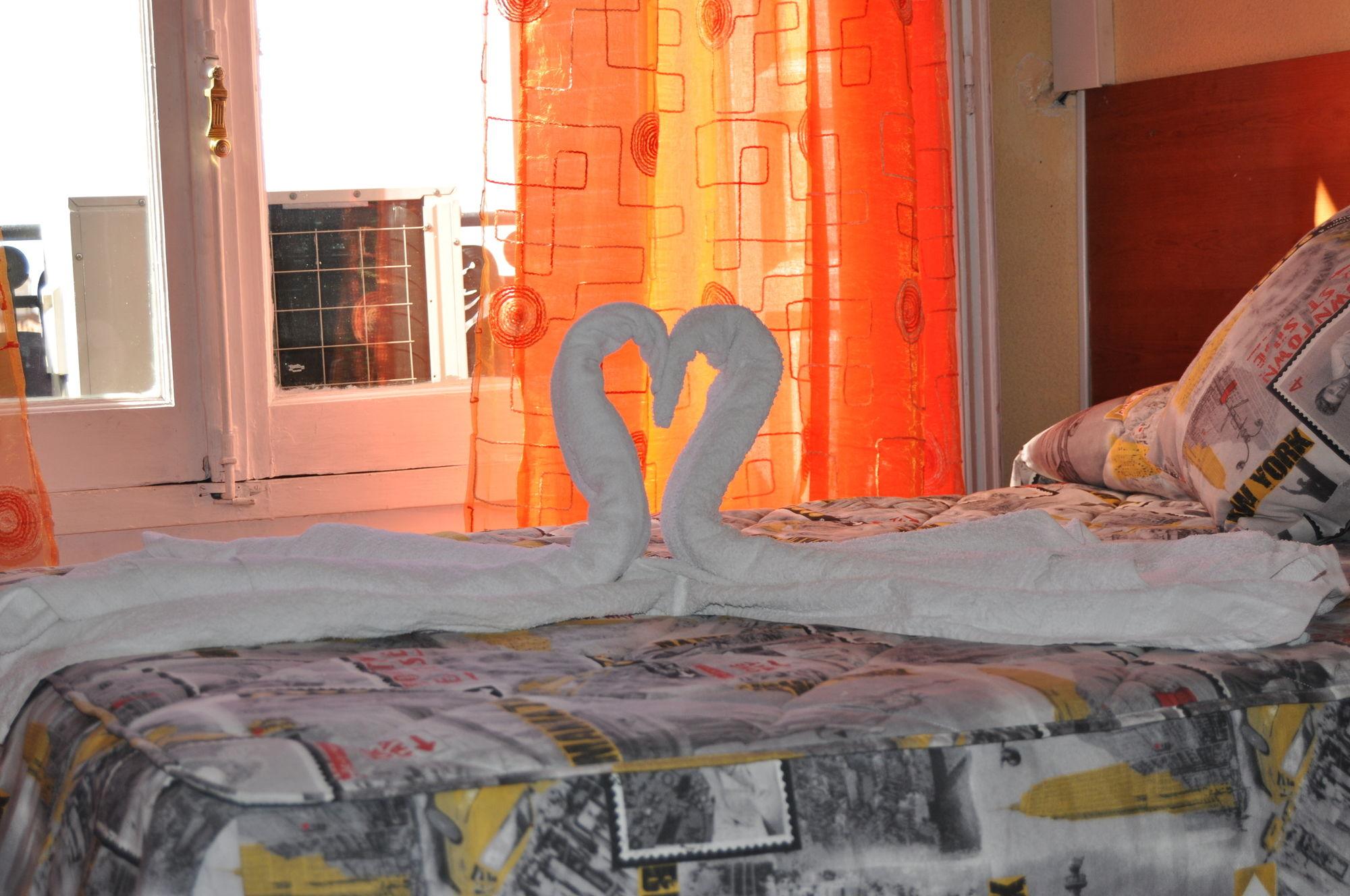 Varios Hostal Estela