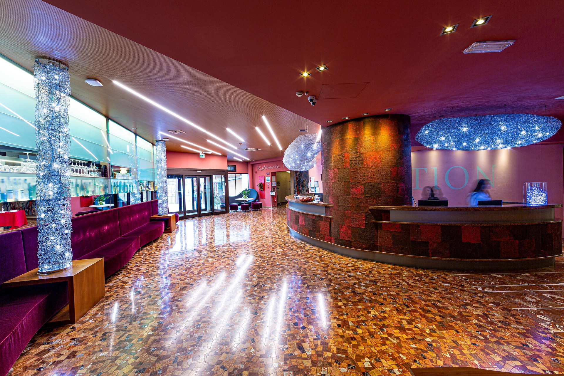 Vista Lobby Hotel Là di Moret