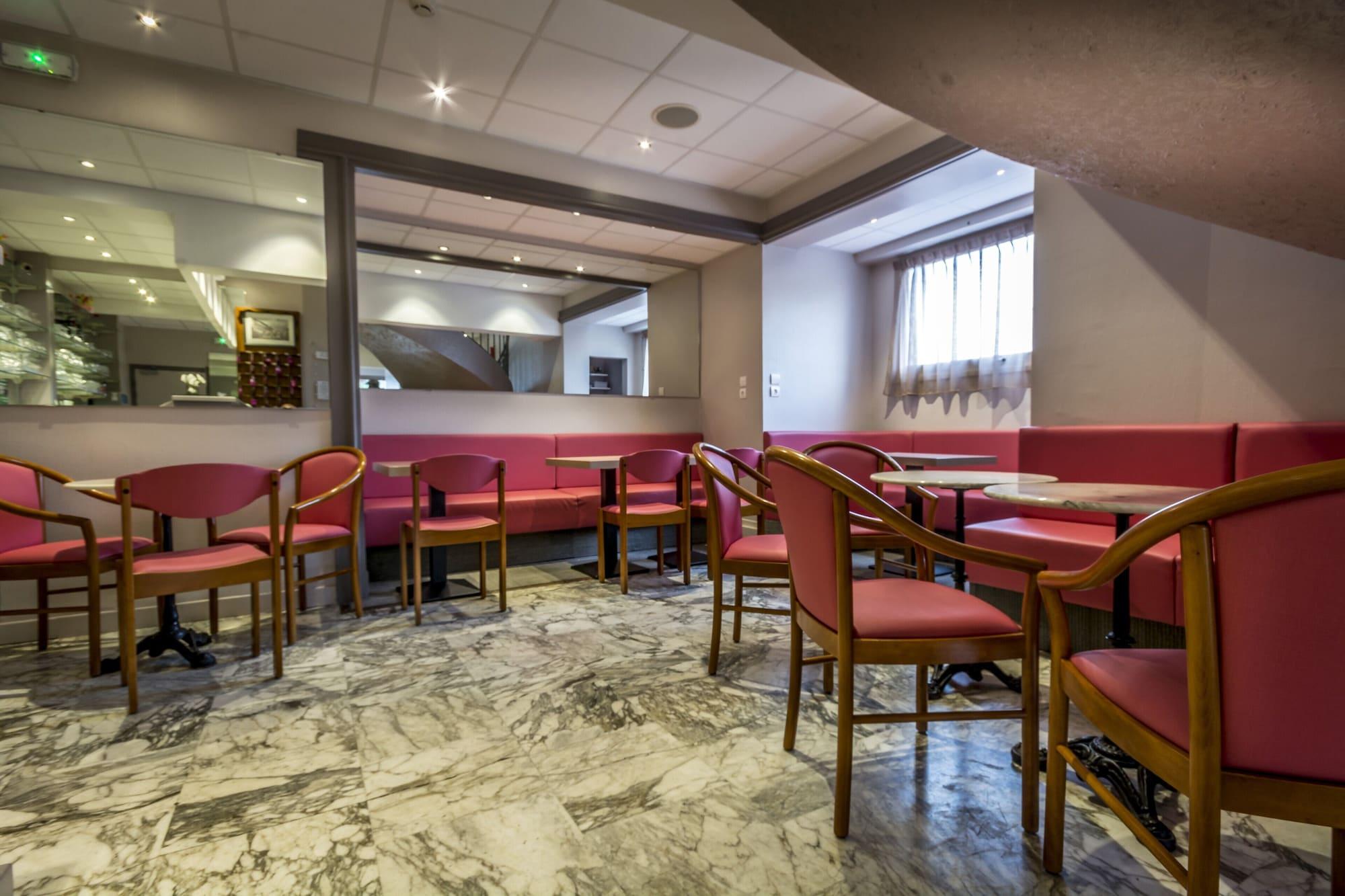 Vista Lobby Au Primerose Hotel