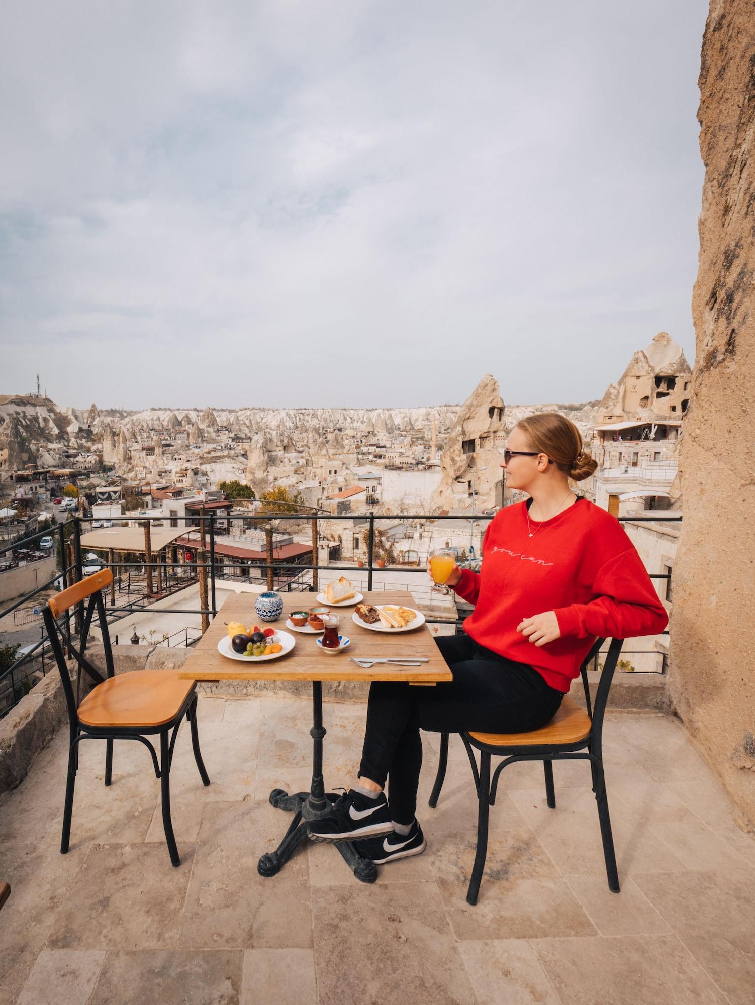 Restaurant Artemis Cave Suites - Adults Only