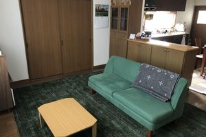 Alquiler Vacacional - 30 seconds on foot from the station!Quadruple room, kitchen available, farm tour is also available