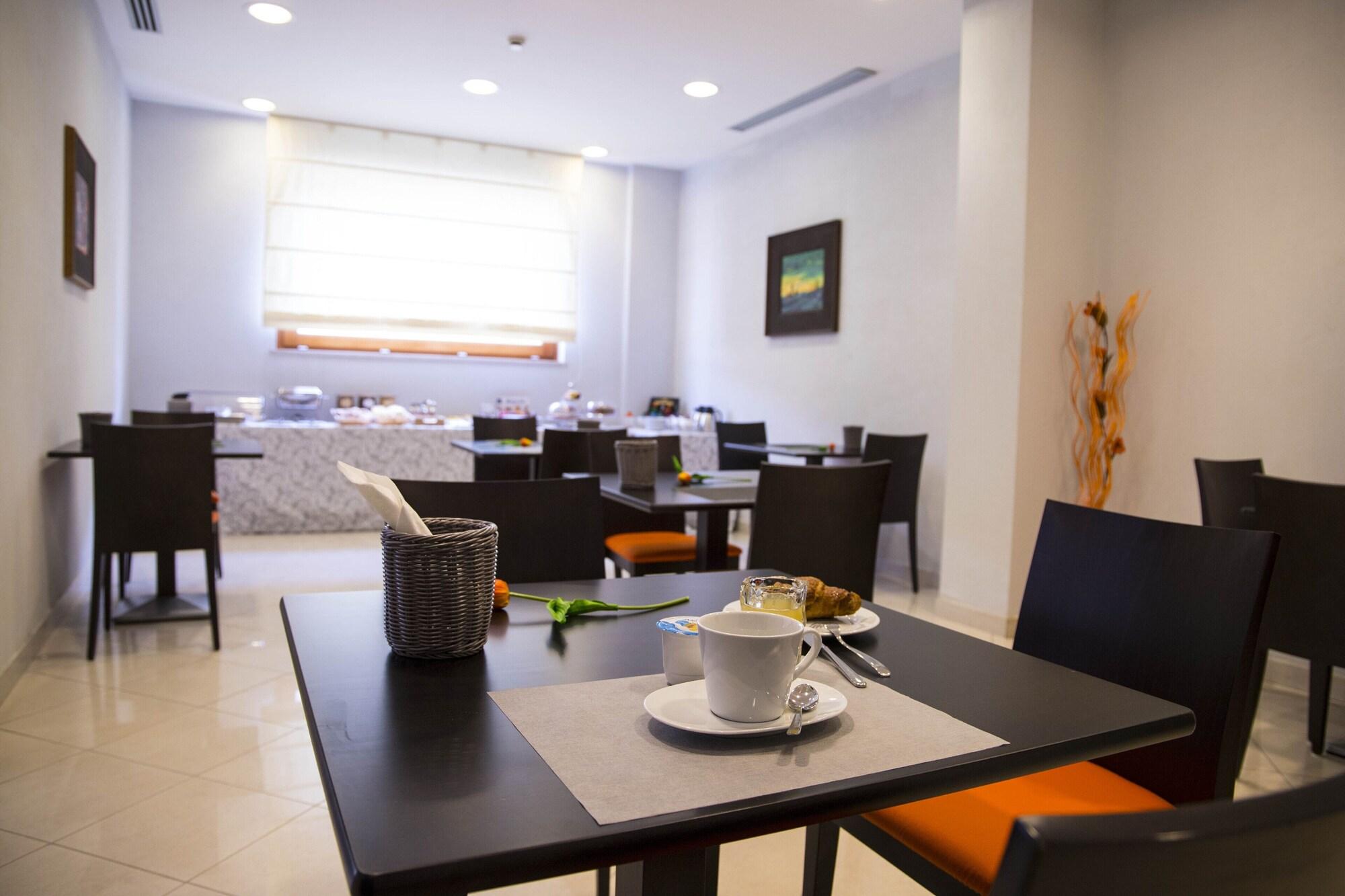 Bar/Salón Albergo Cantiani