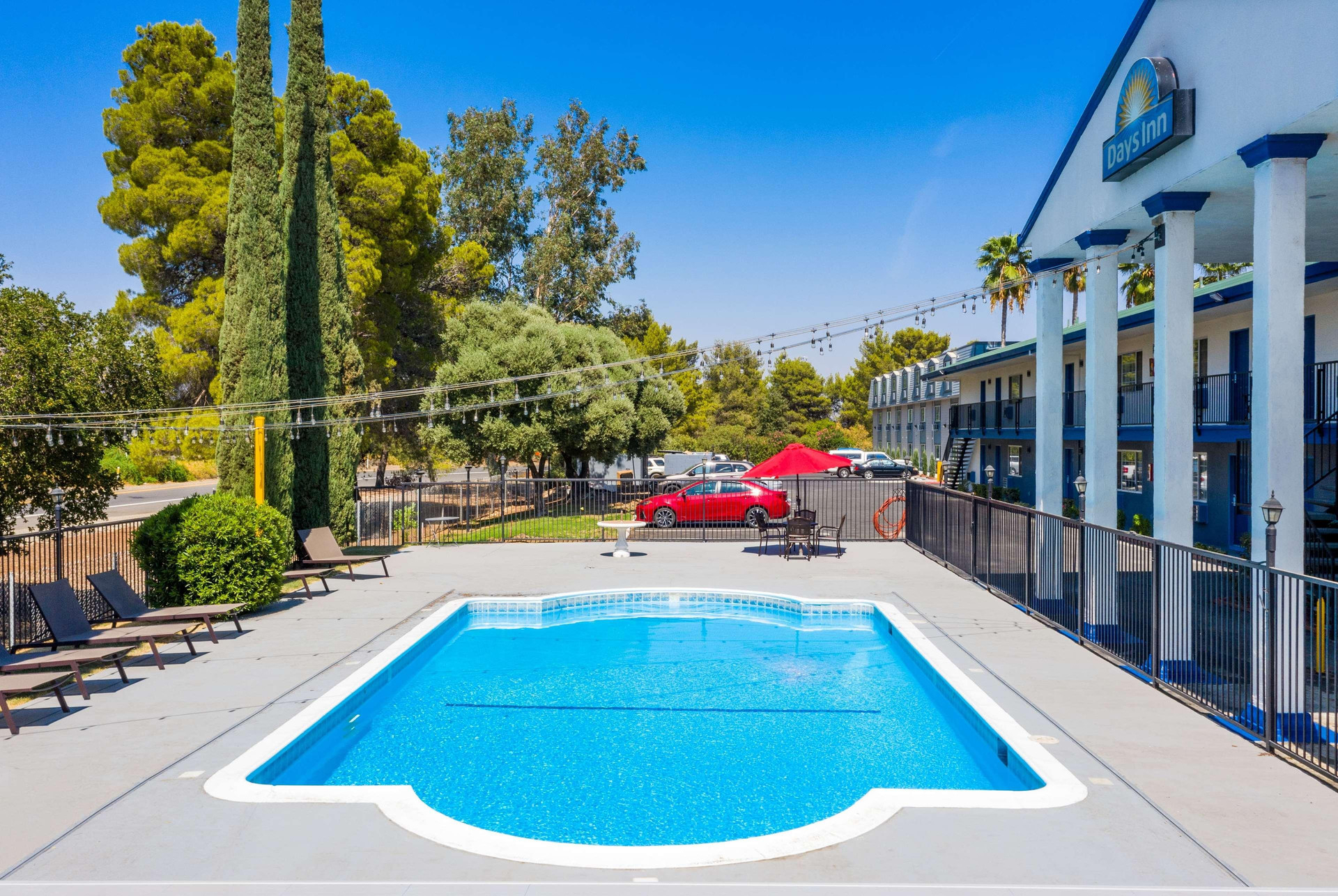 Vista Piscina Days Inn by Wyndham Red Bluff