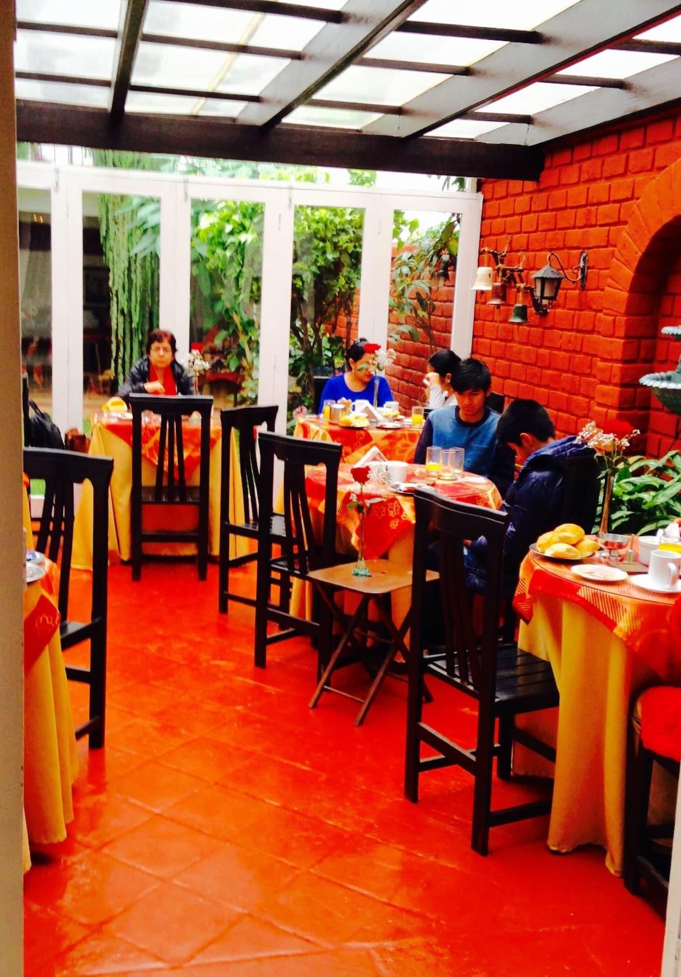 Restaurant Residencial Carlos