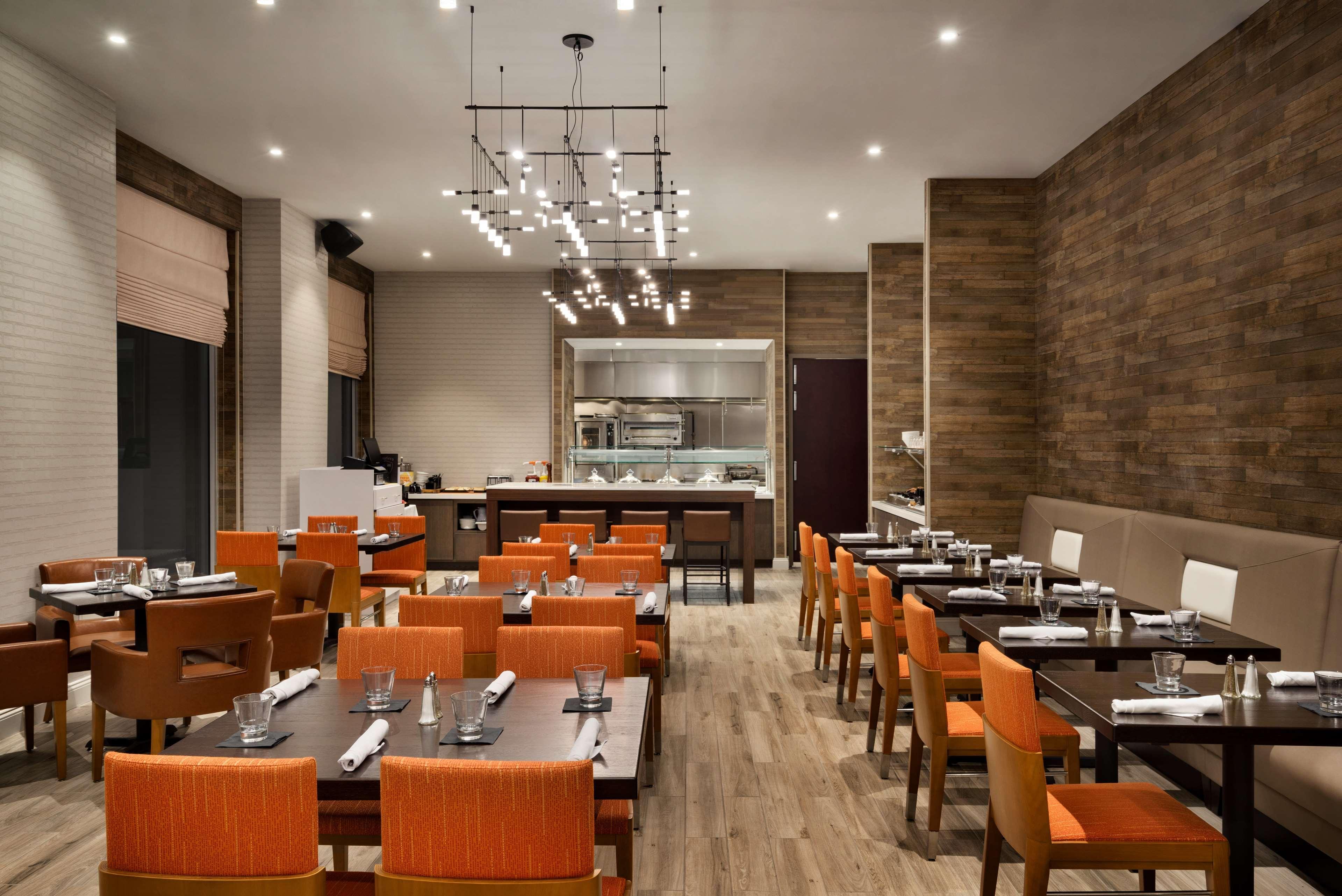 Restaurant Hilton Garden Inn New York Times Square South