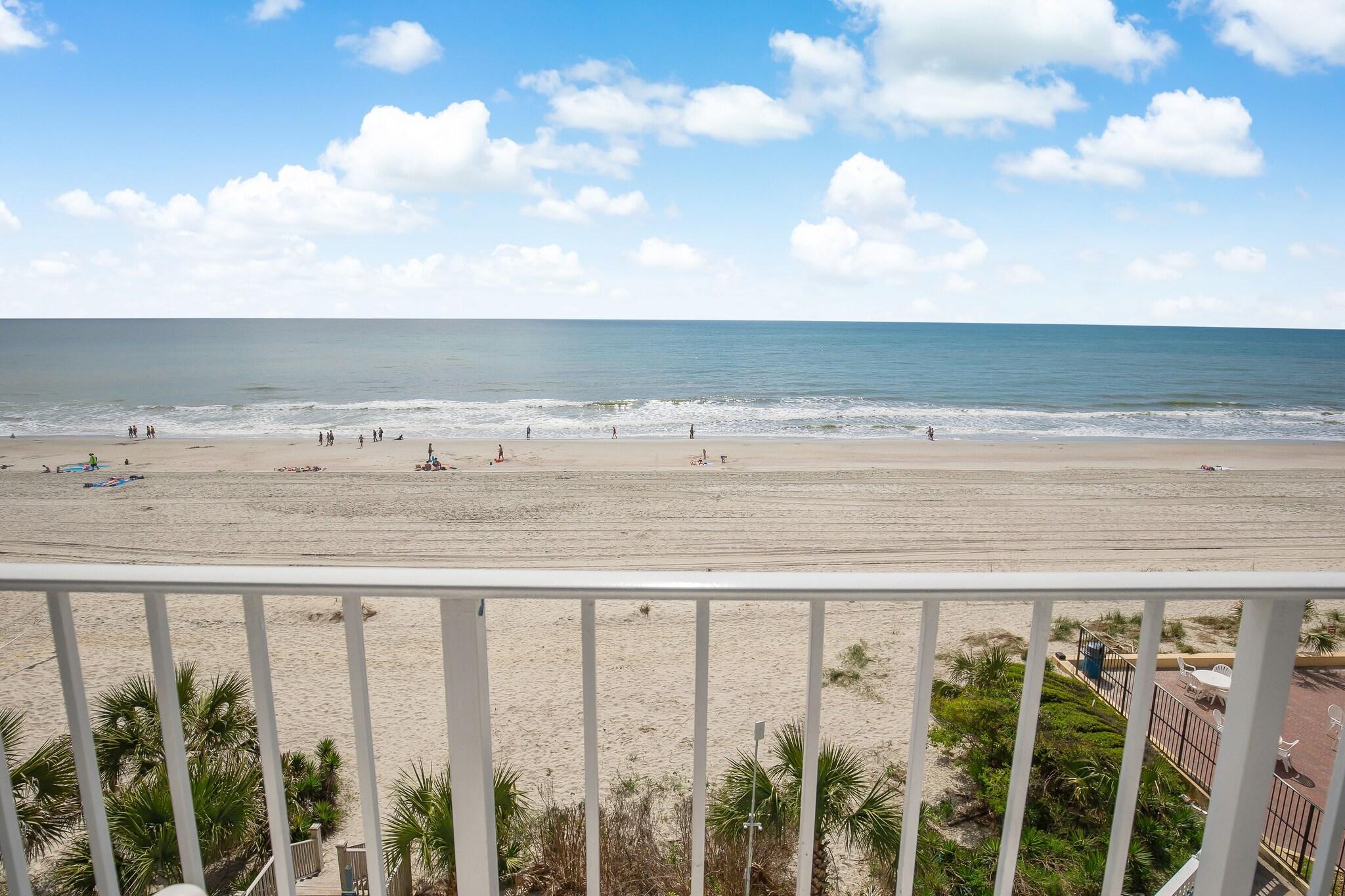 Varios Blu Atlantic Oceanfront Hotel Suites