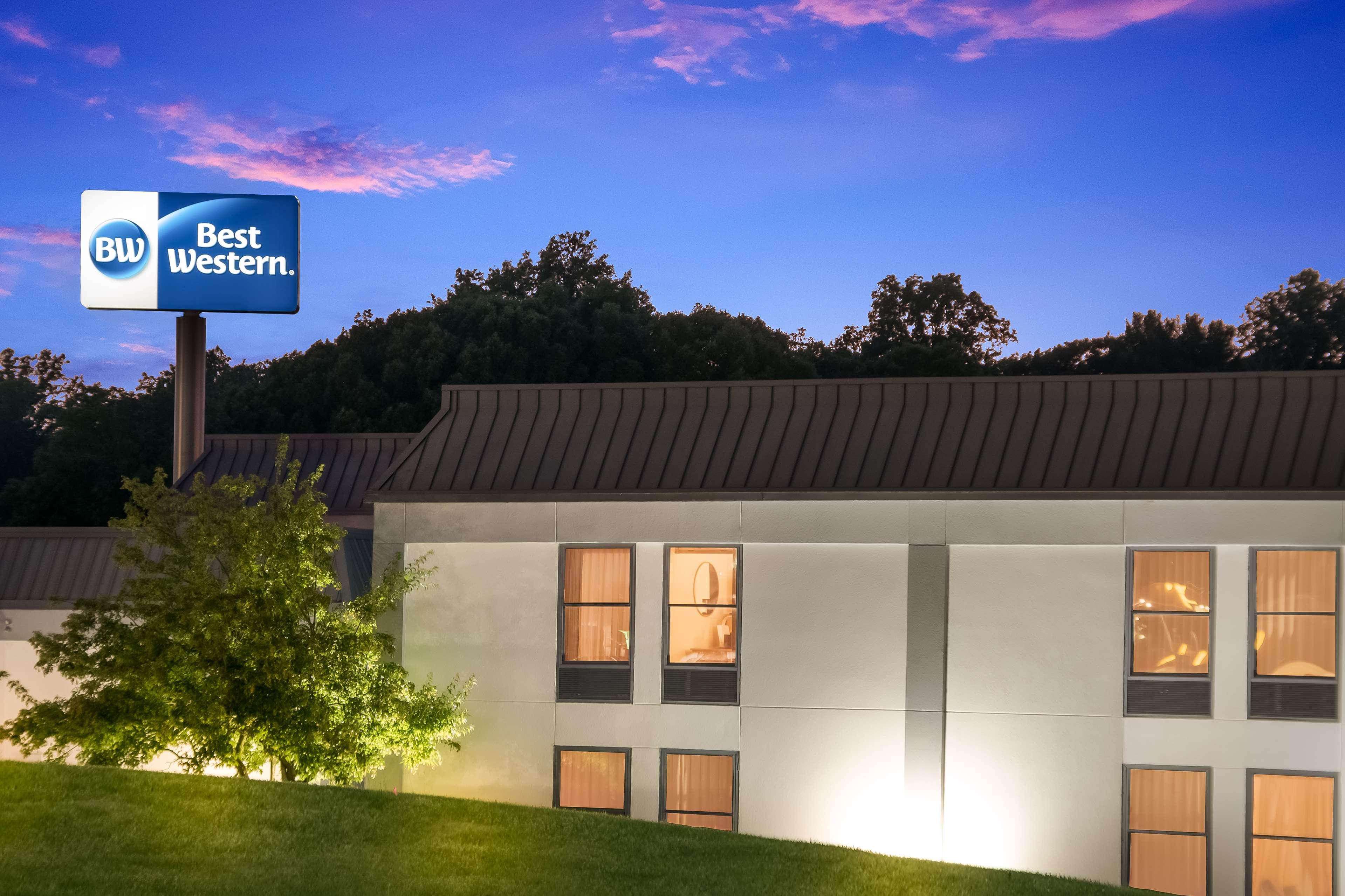 Vista Exterior Best Western Batesville