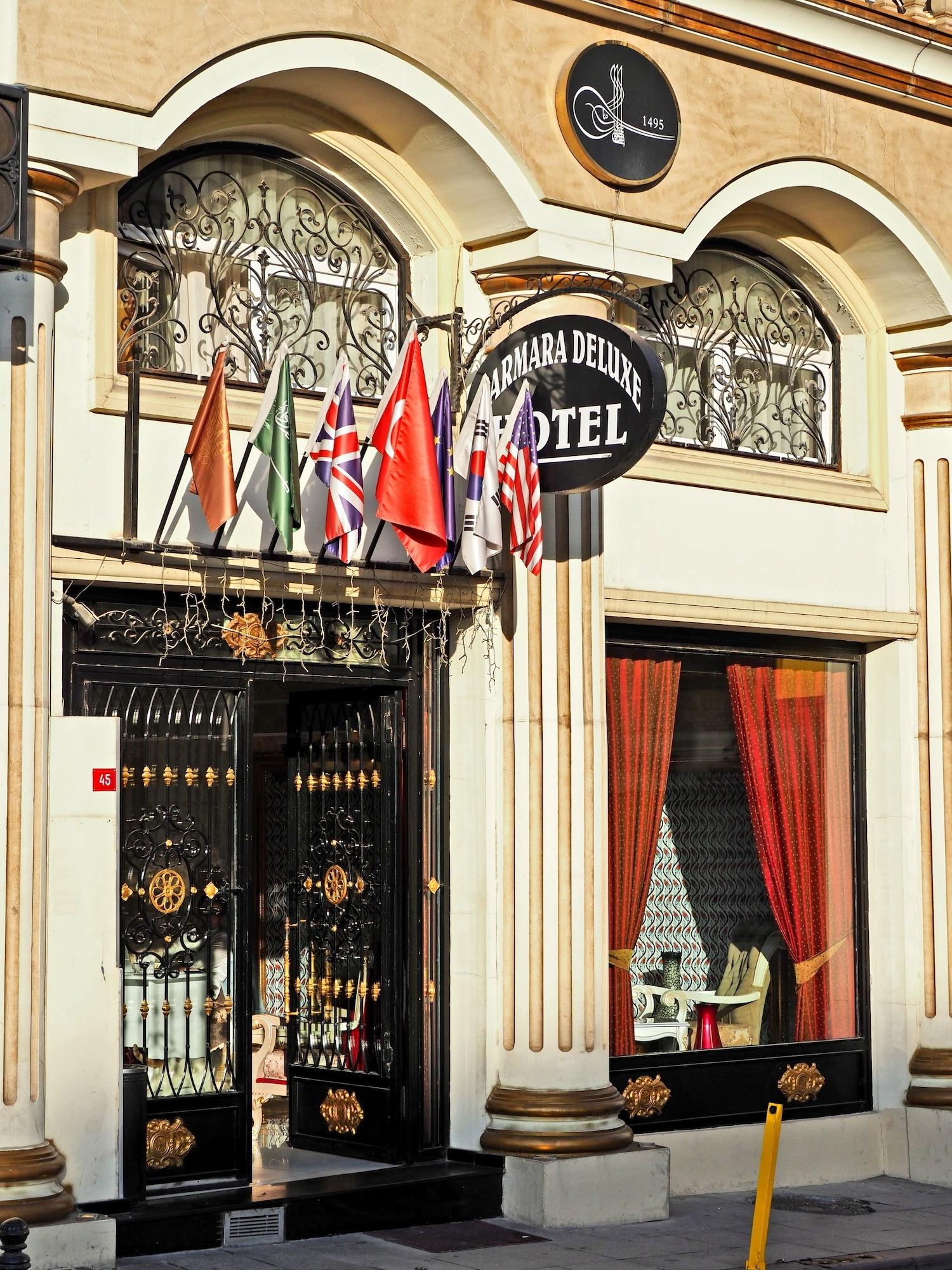 Vista Exterior Marmara Deluxe Hotel