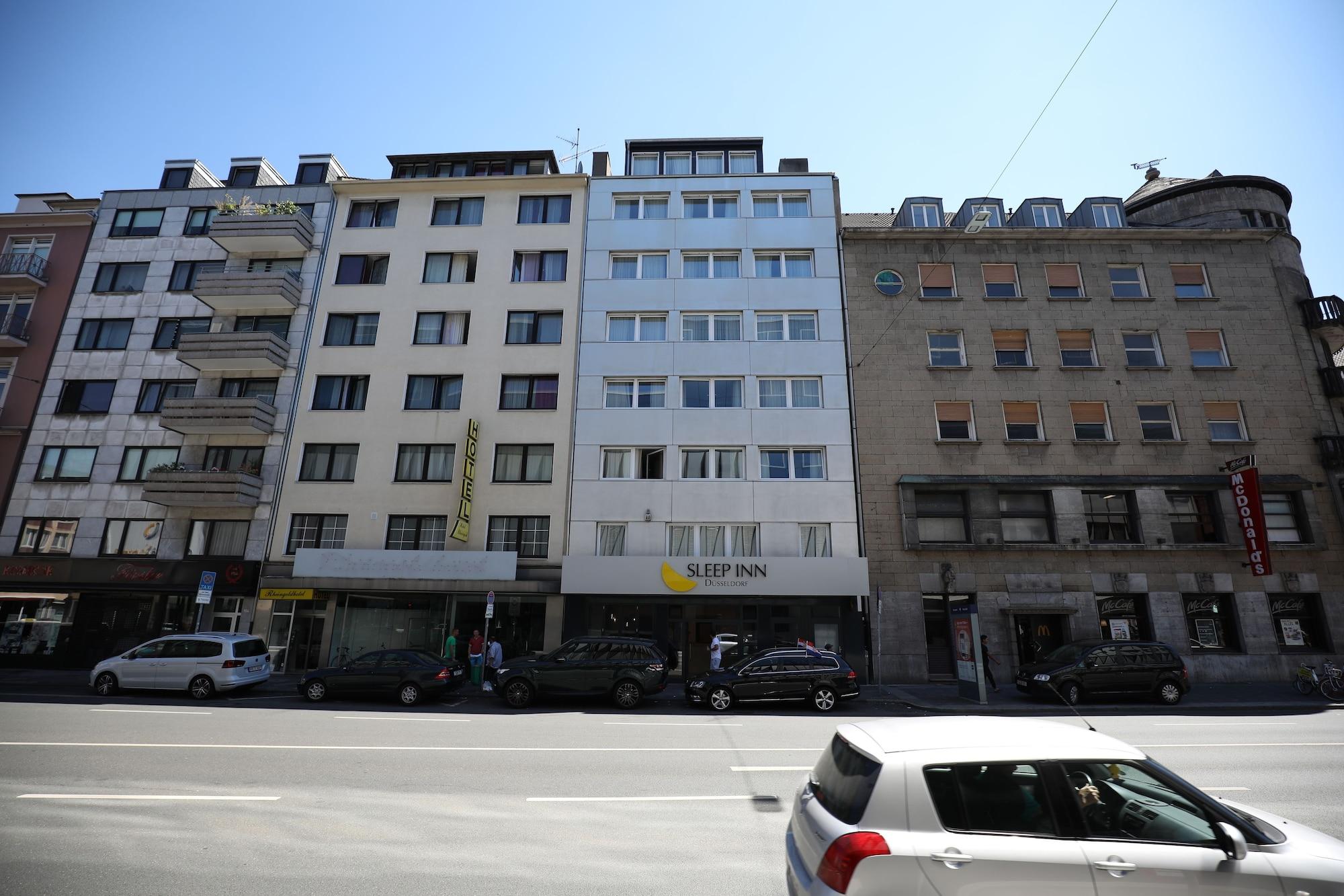 Vista Exterior Sleep Inn Düsseldorf