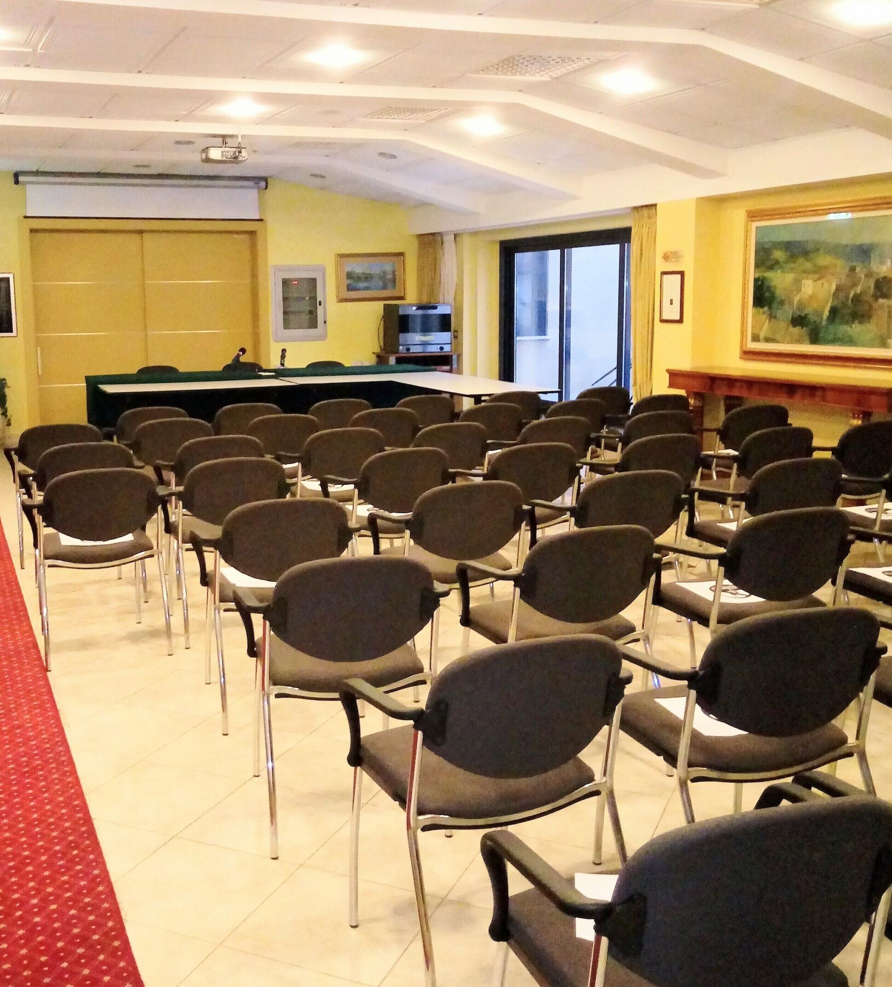Sala de Reuniones Hotel Vittorio Emanuele
