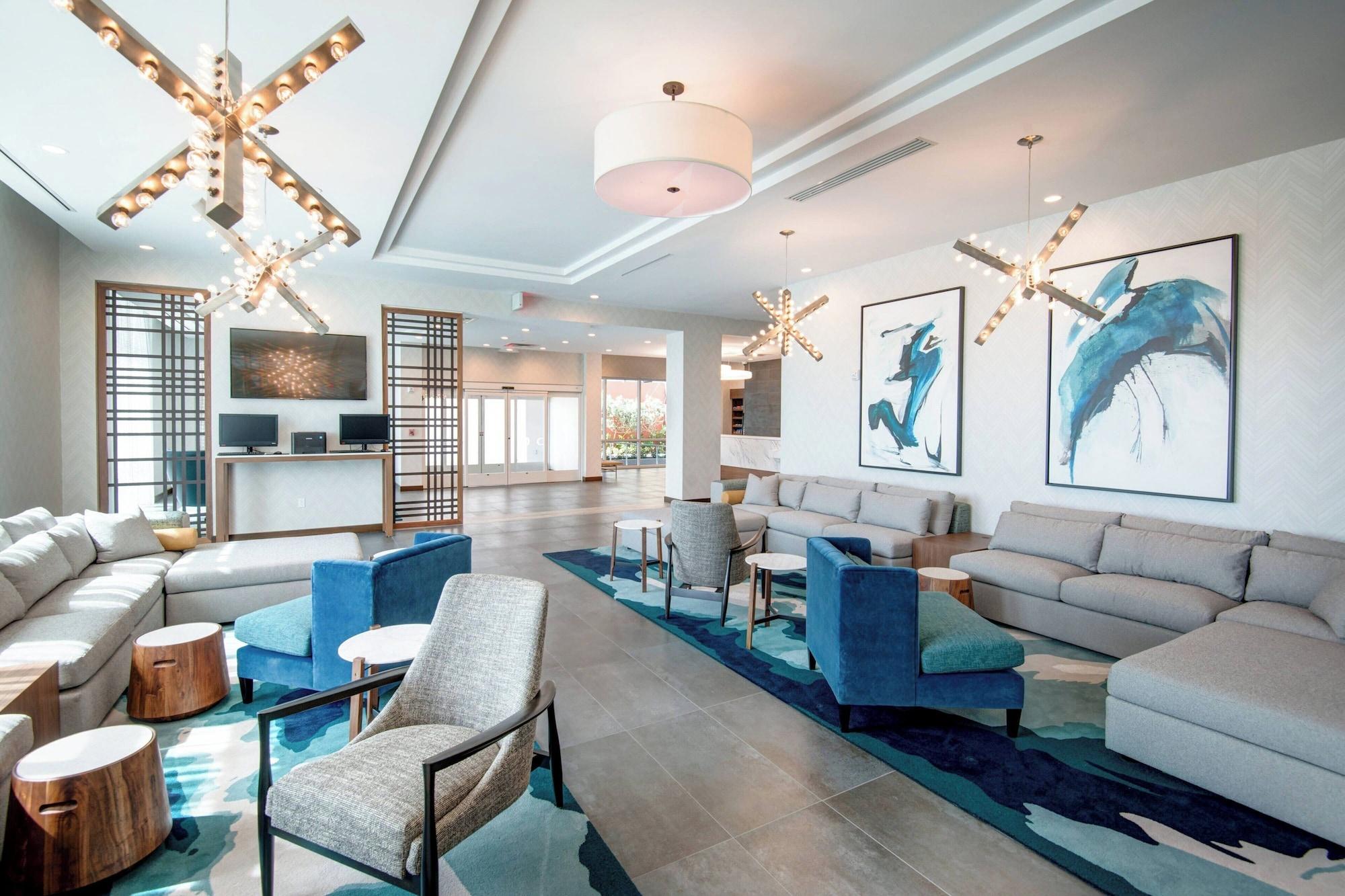 Vista Lobby TownePlace Suites by Marriott Miami Airport