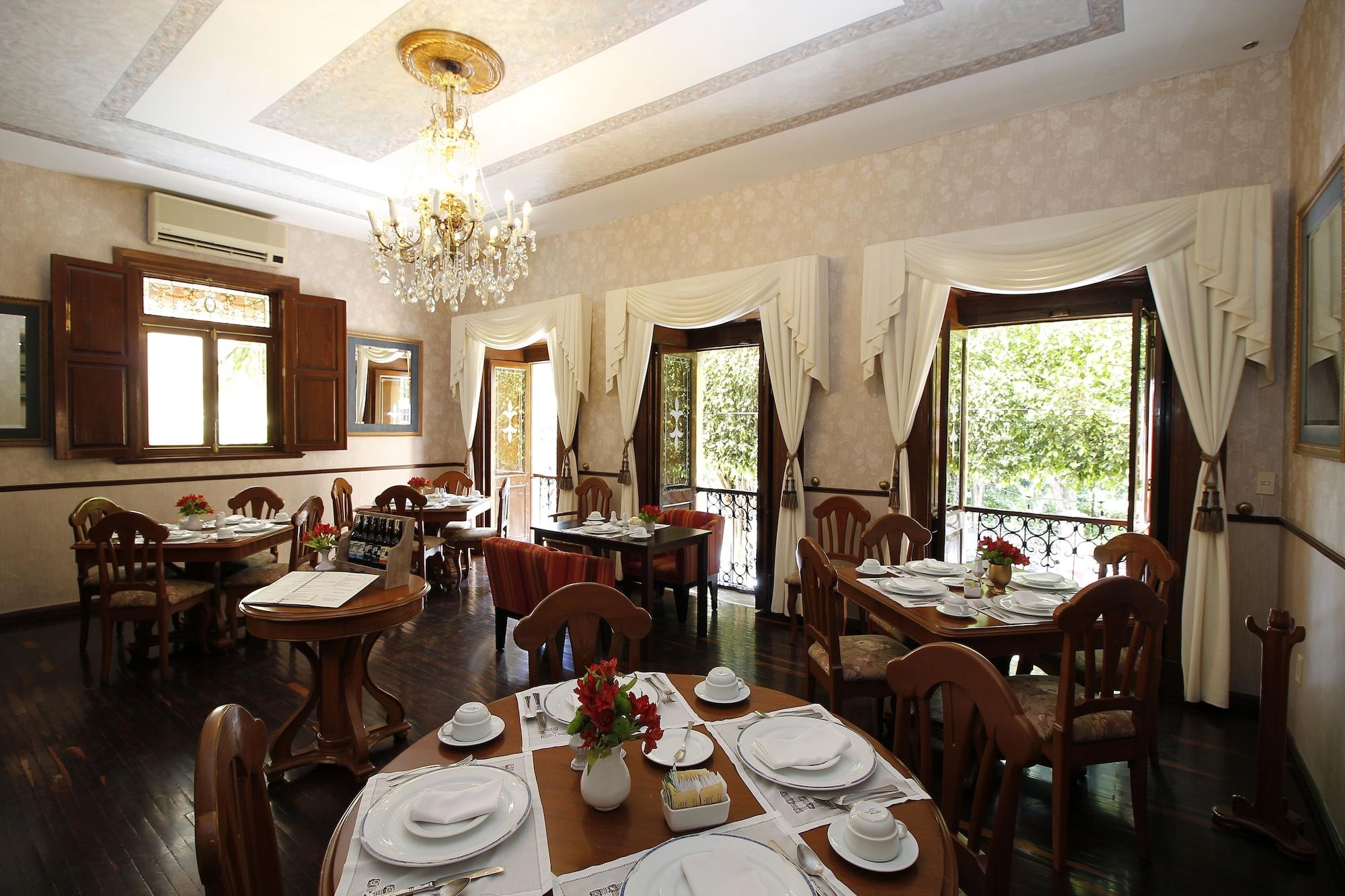 Restaurant Quinta Las Acacias