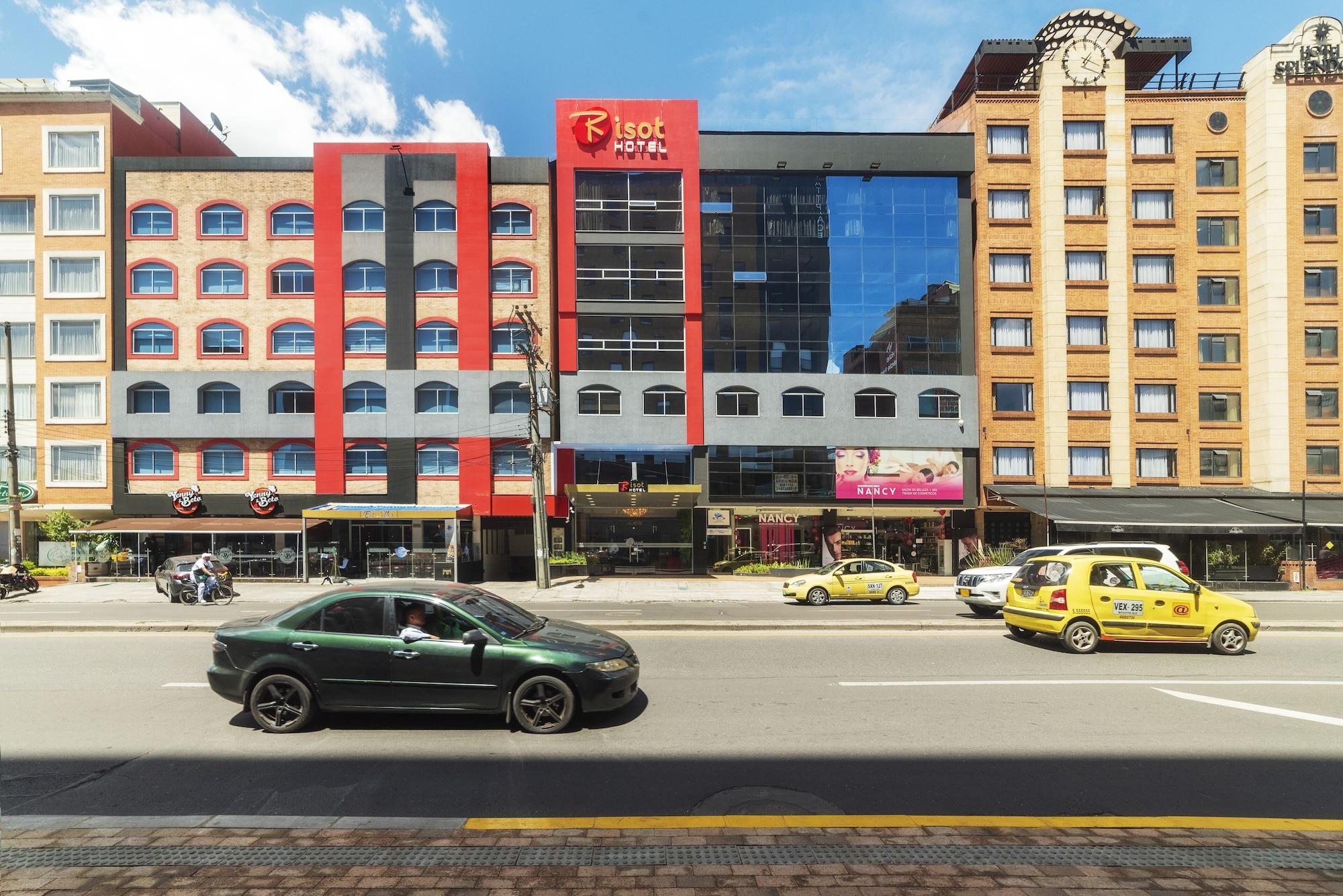 Vista Exterior Risot Hotel