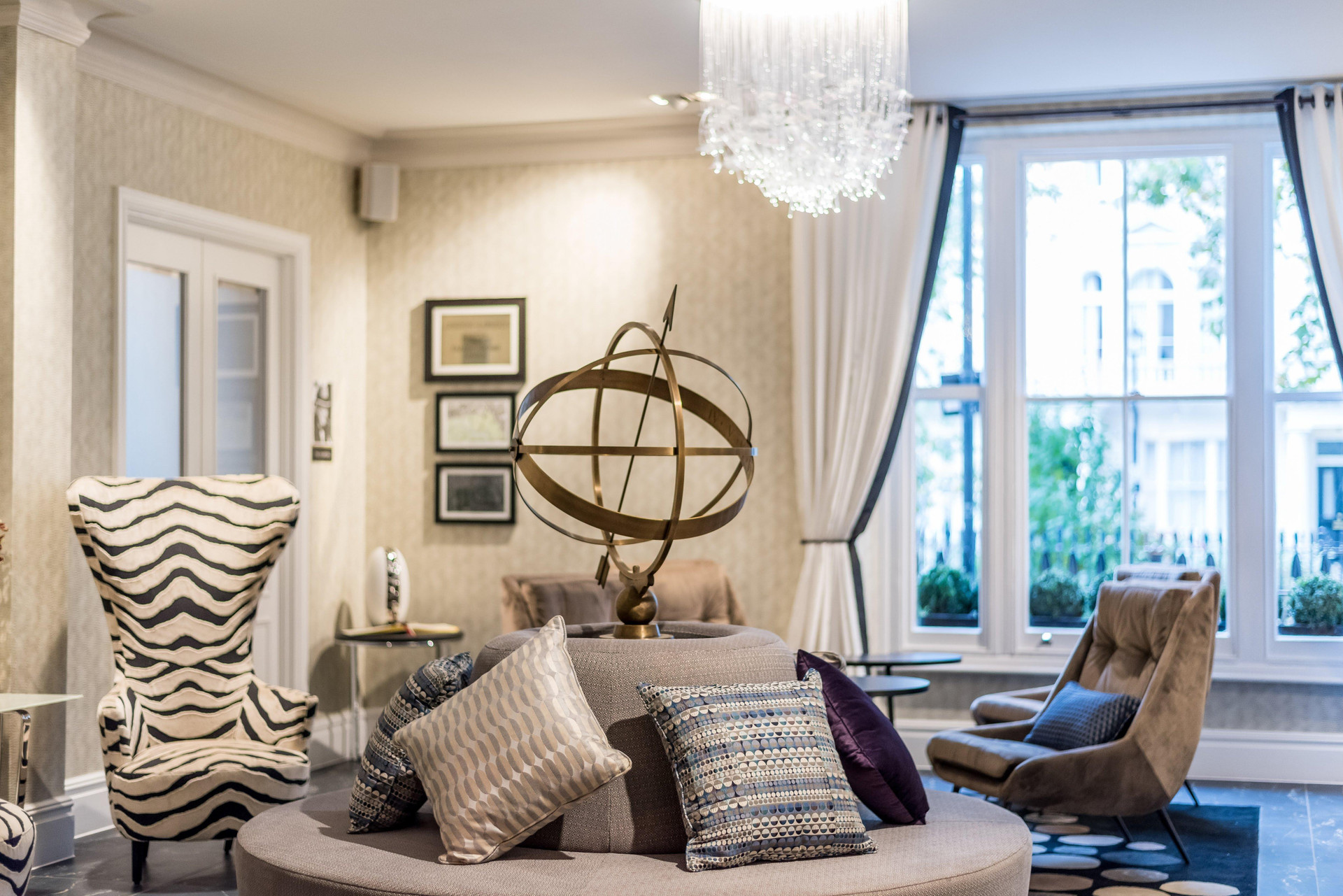 Vista Lobby Mercure London Hyde Park Hotel