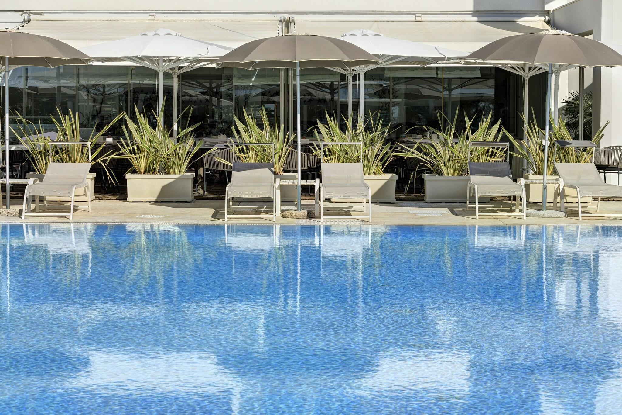 Vista Piscina Adriatic Palace Hotel