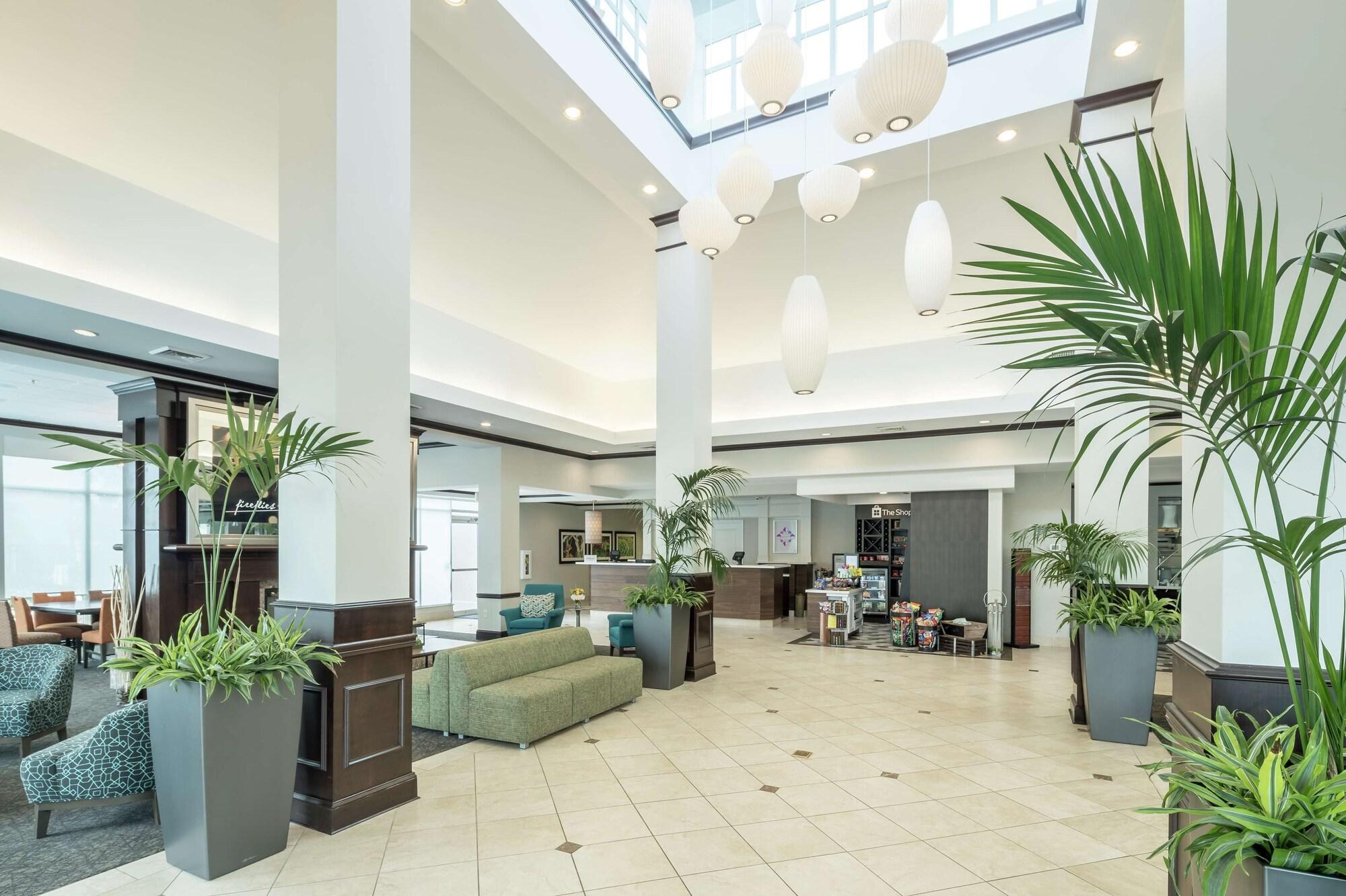 Vista Lobby Hilton Garden Inn Dothan