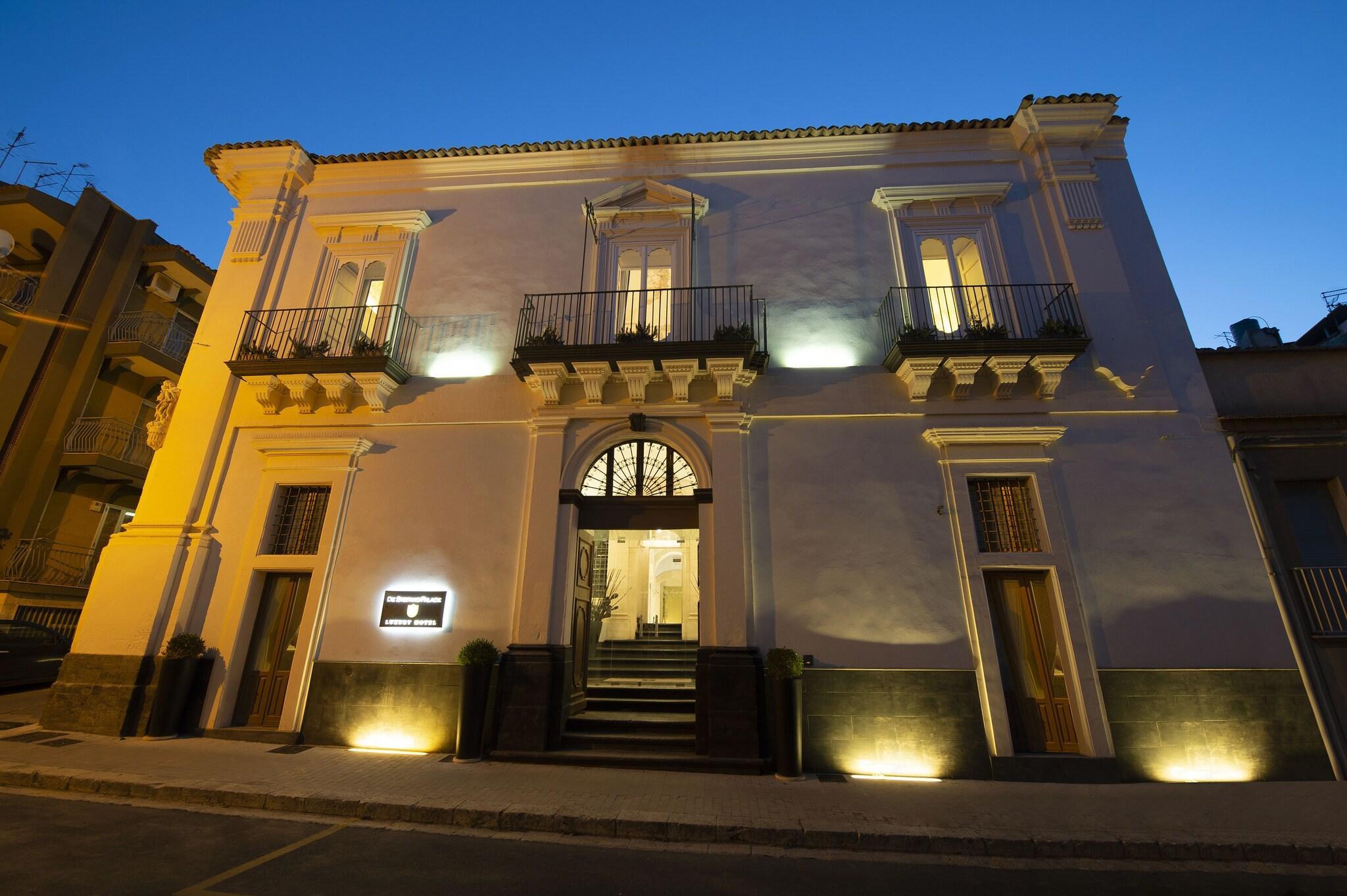 Vista Exterior De Stefano Palace