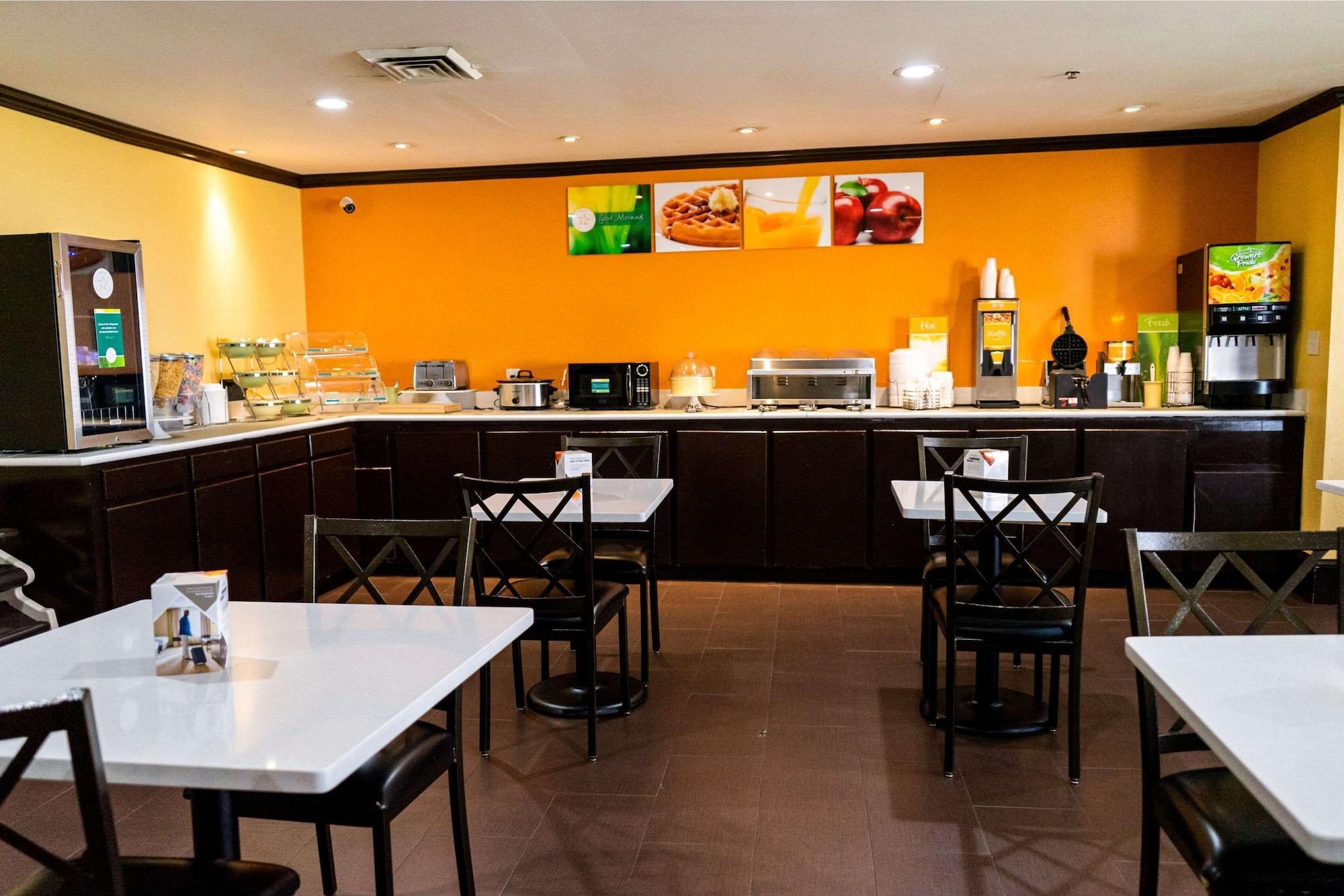 Restaurant Quality Inn Whiteville North