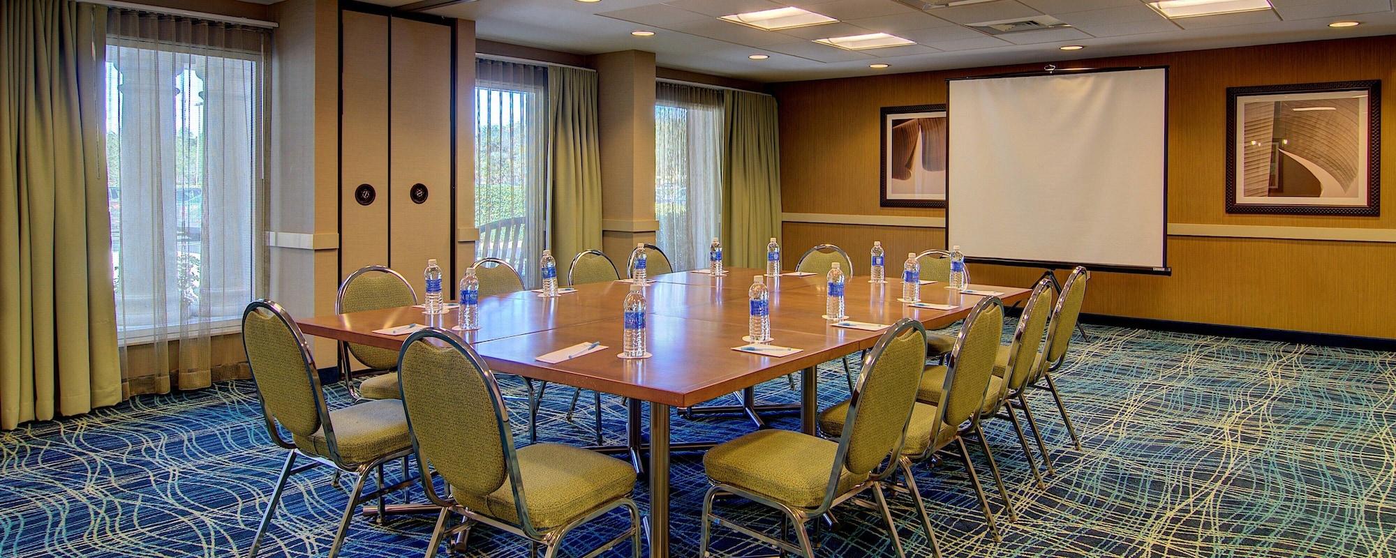Sala de Reuniones Towneplace Suites by Marriott Boca Raton