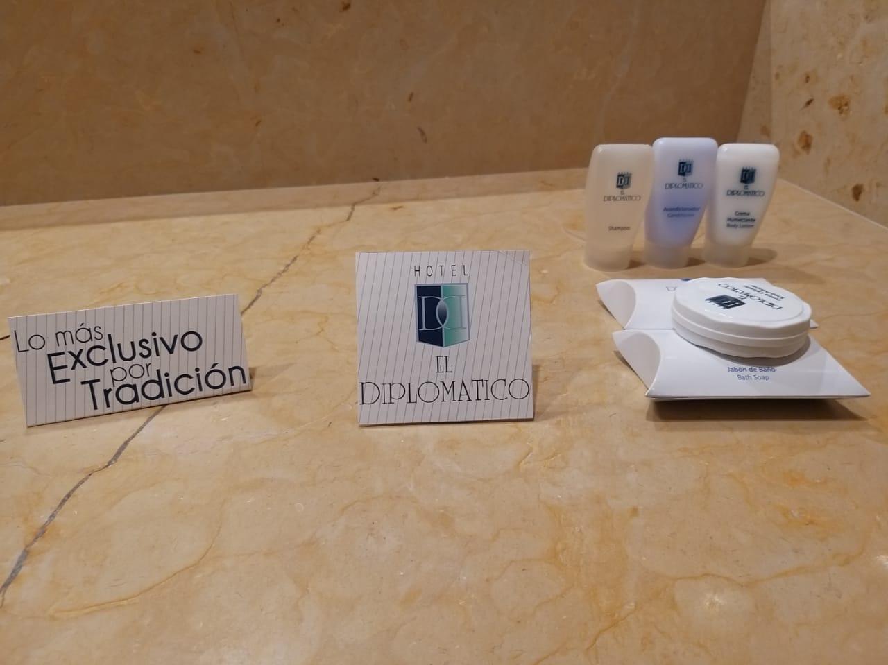 Set de Habitación El Diplomatico Hotel