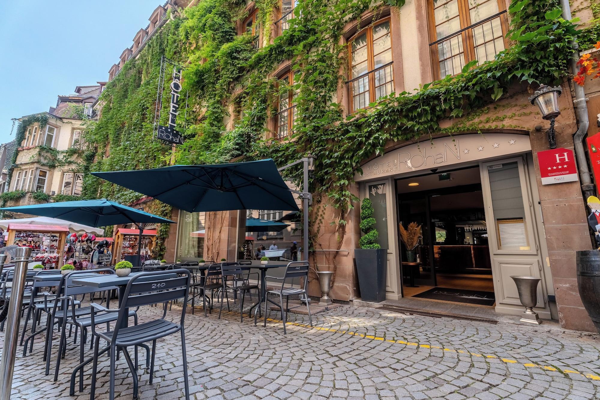 Vista Exterior Hotel Rohan