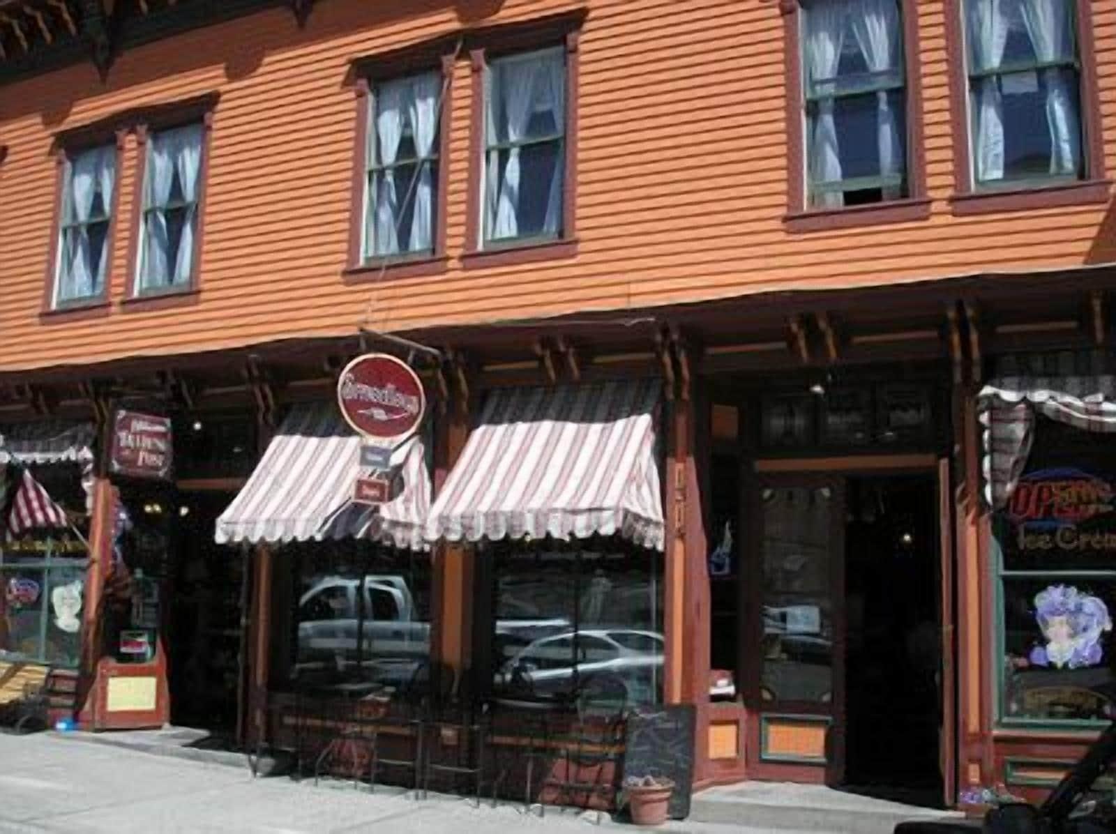 Restaurant Smedley's Suites