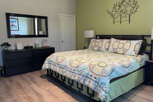 Alquiler Vacacional - 5 Stars House With WiFi, Game Room, Private Heated Spa & Pool In a Gated Area