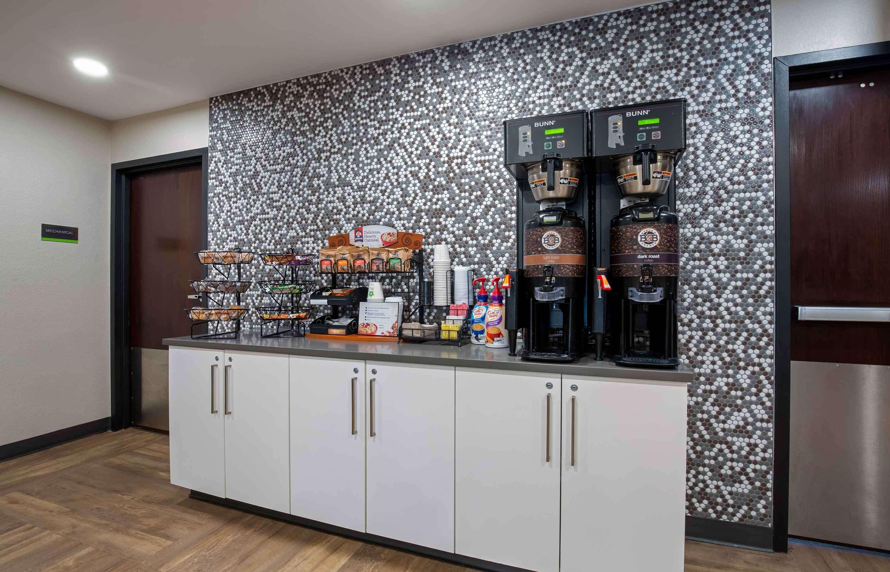 Restaurant Extended Stay America Suites Washington DC Alexandria Landma