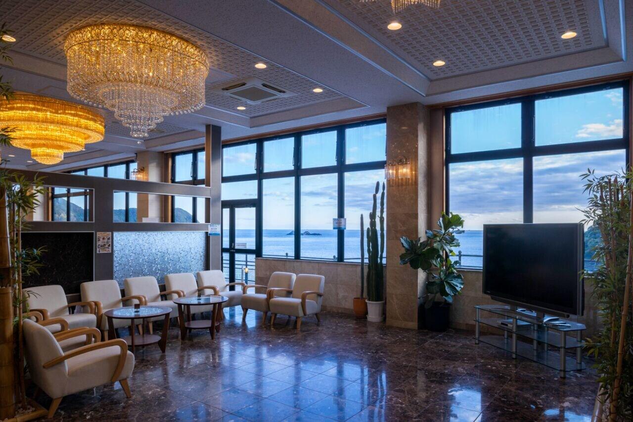 Vista Lobby Hotel Nami