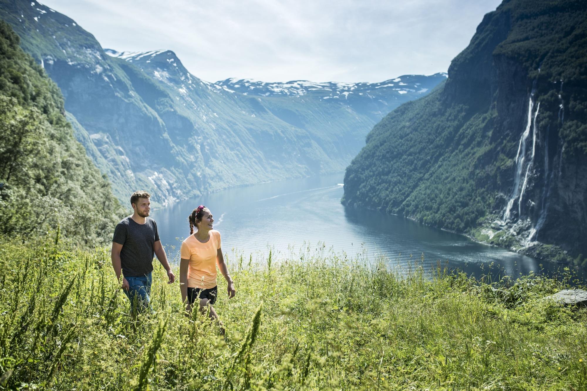 Vista Exterior Hotel Union Geiranger Bad & Spa