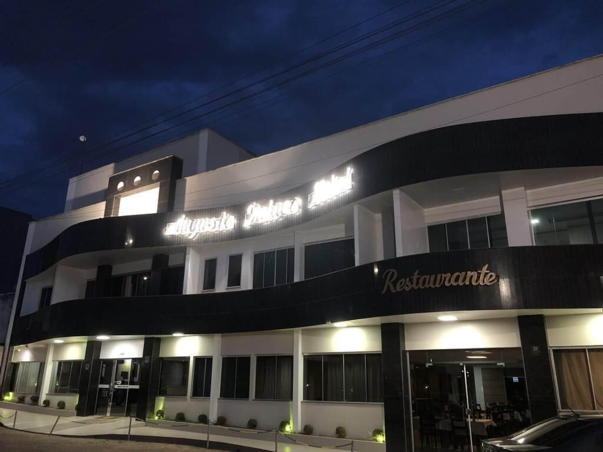 Vista Exterior Augusto Palace Hotel