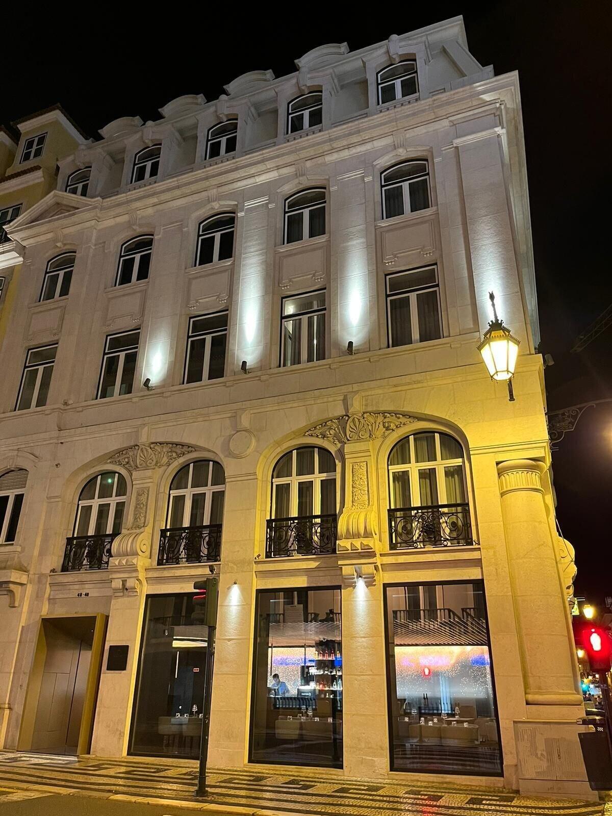 Vista Exterior Golden Lisbon Hotel