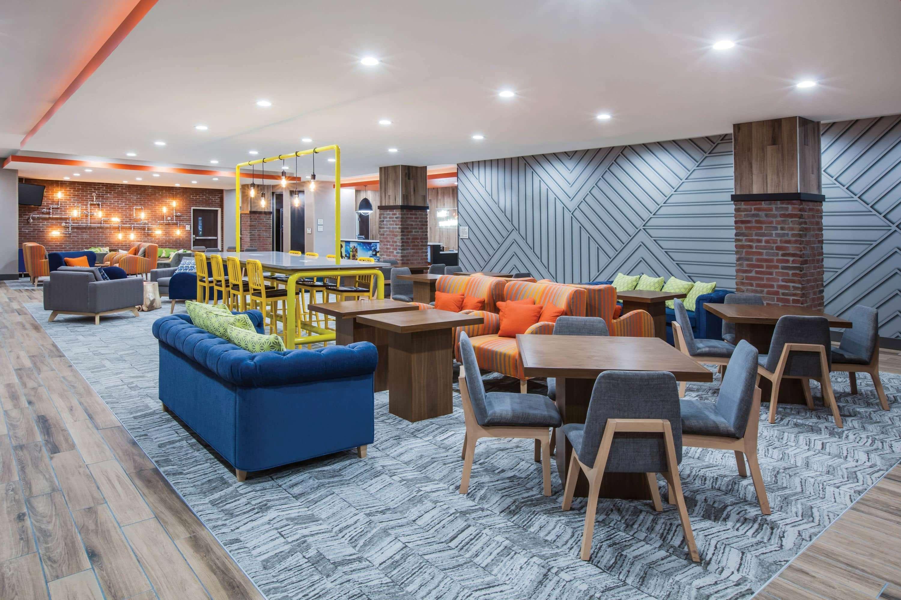 Restaurant La Quinta Inn & Suites by Wyndham Owasso