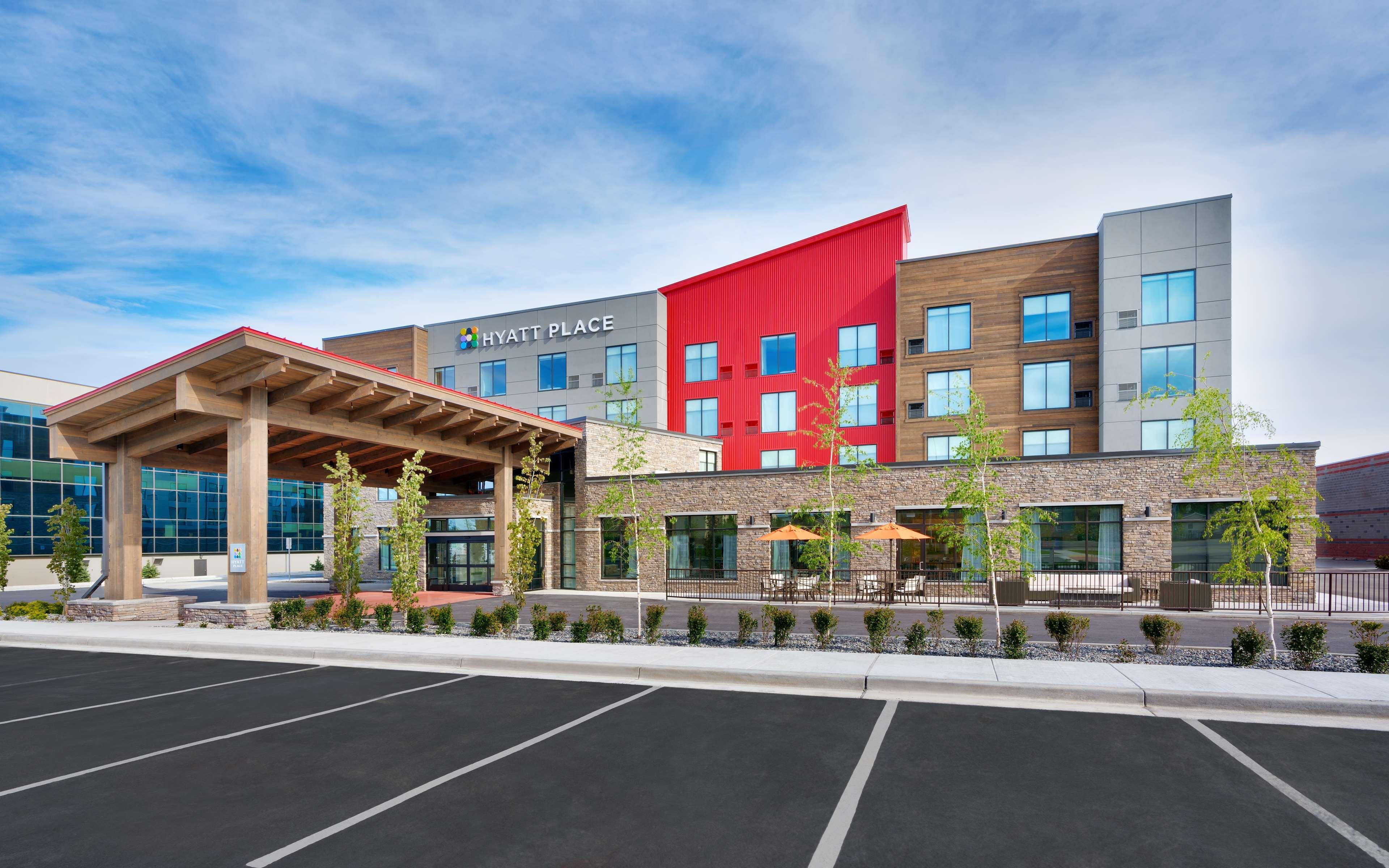 Vista Exterior Hyatt Place Anchorage Midtown