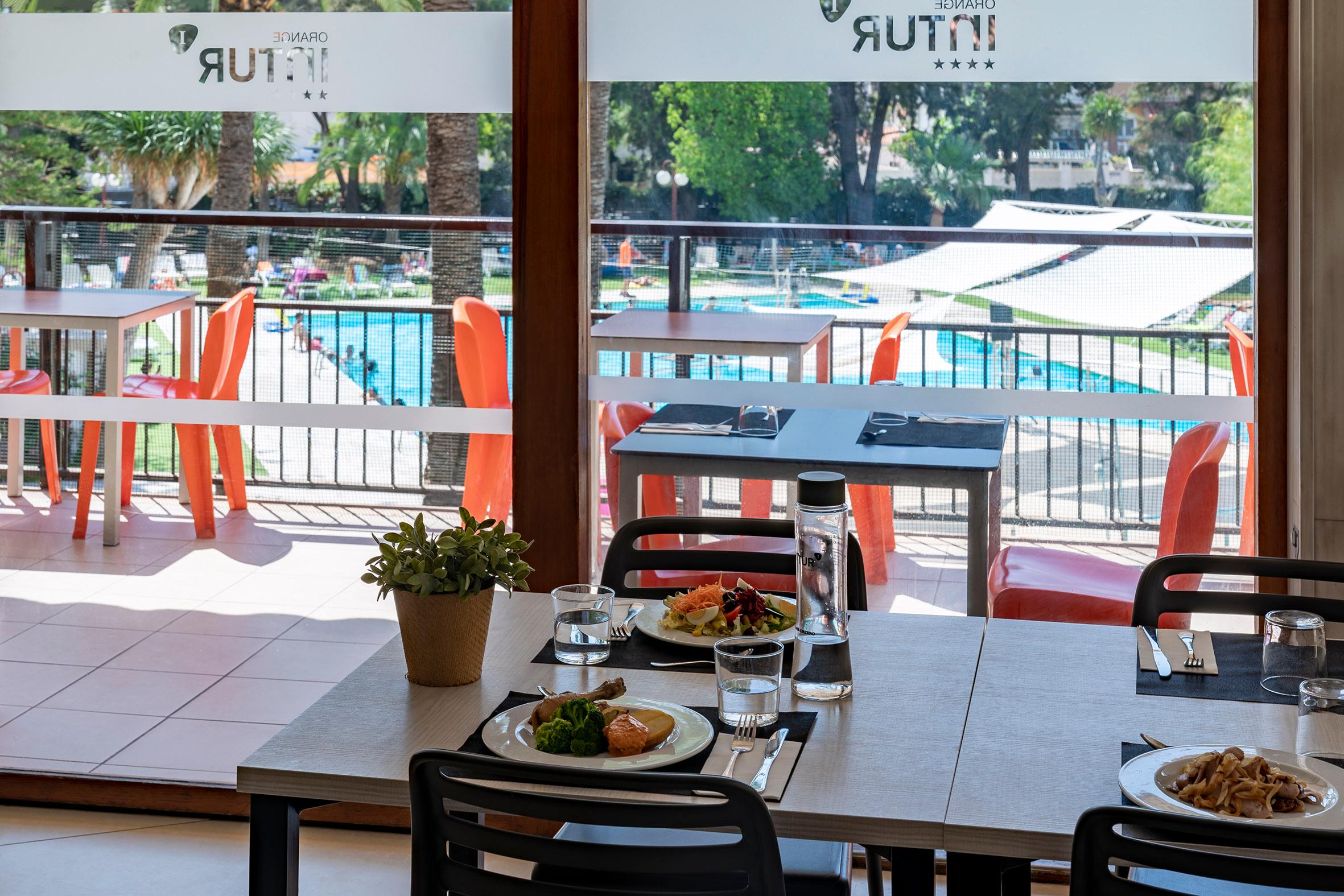 Restaurant Intelier Orange Hotel