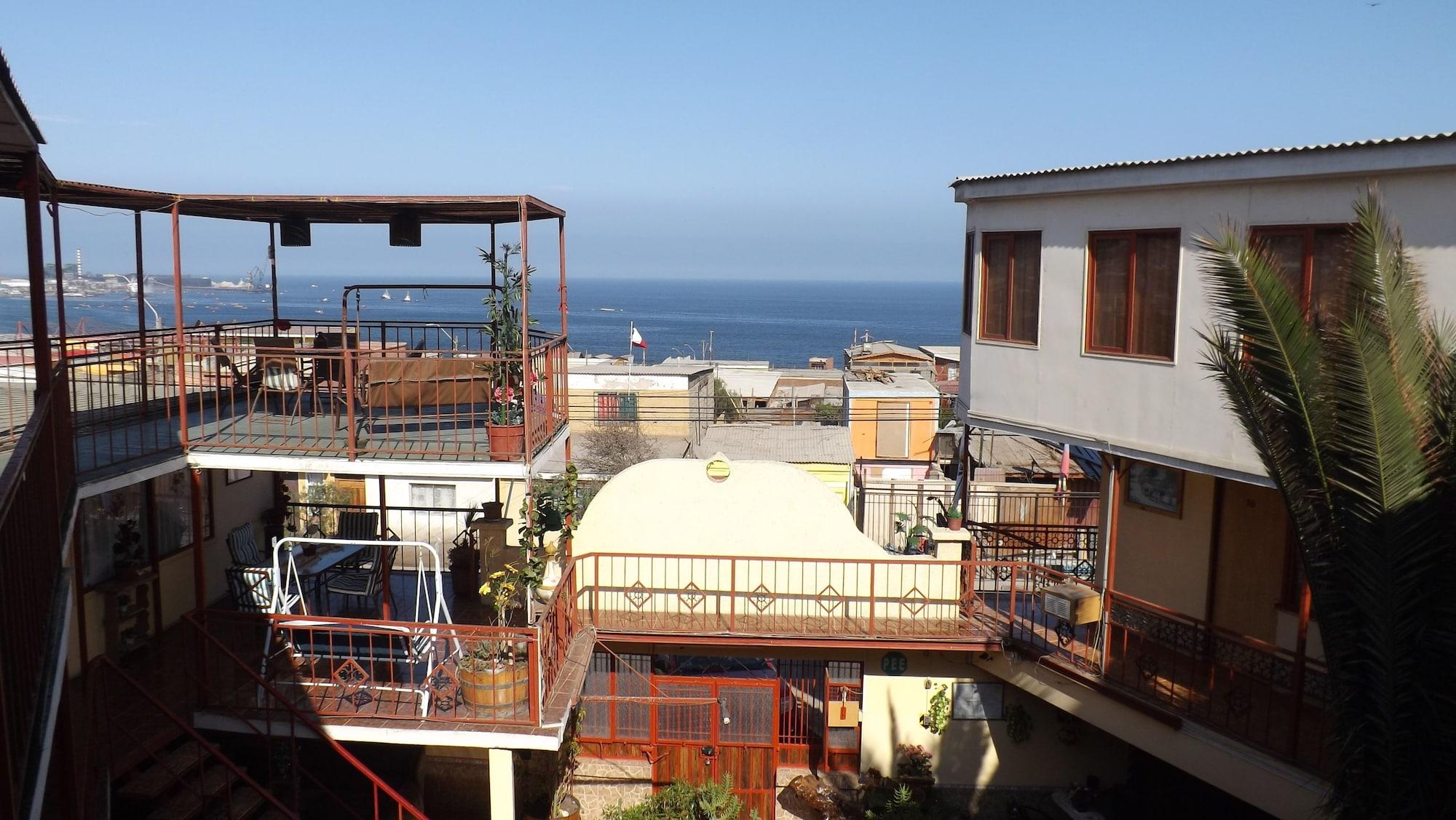 Vista do lobby Hotel Puerto Caliche