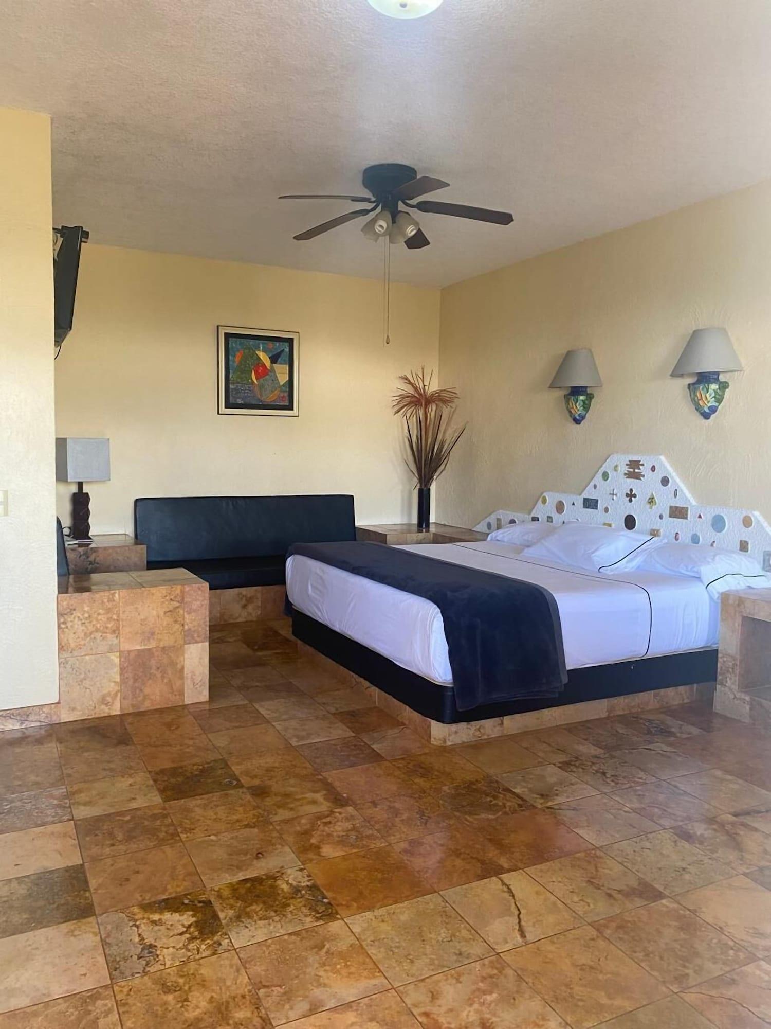 Equipamiento de Habitación Cosalá Grand