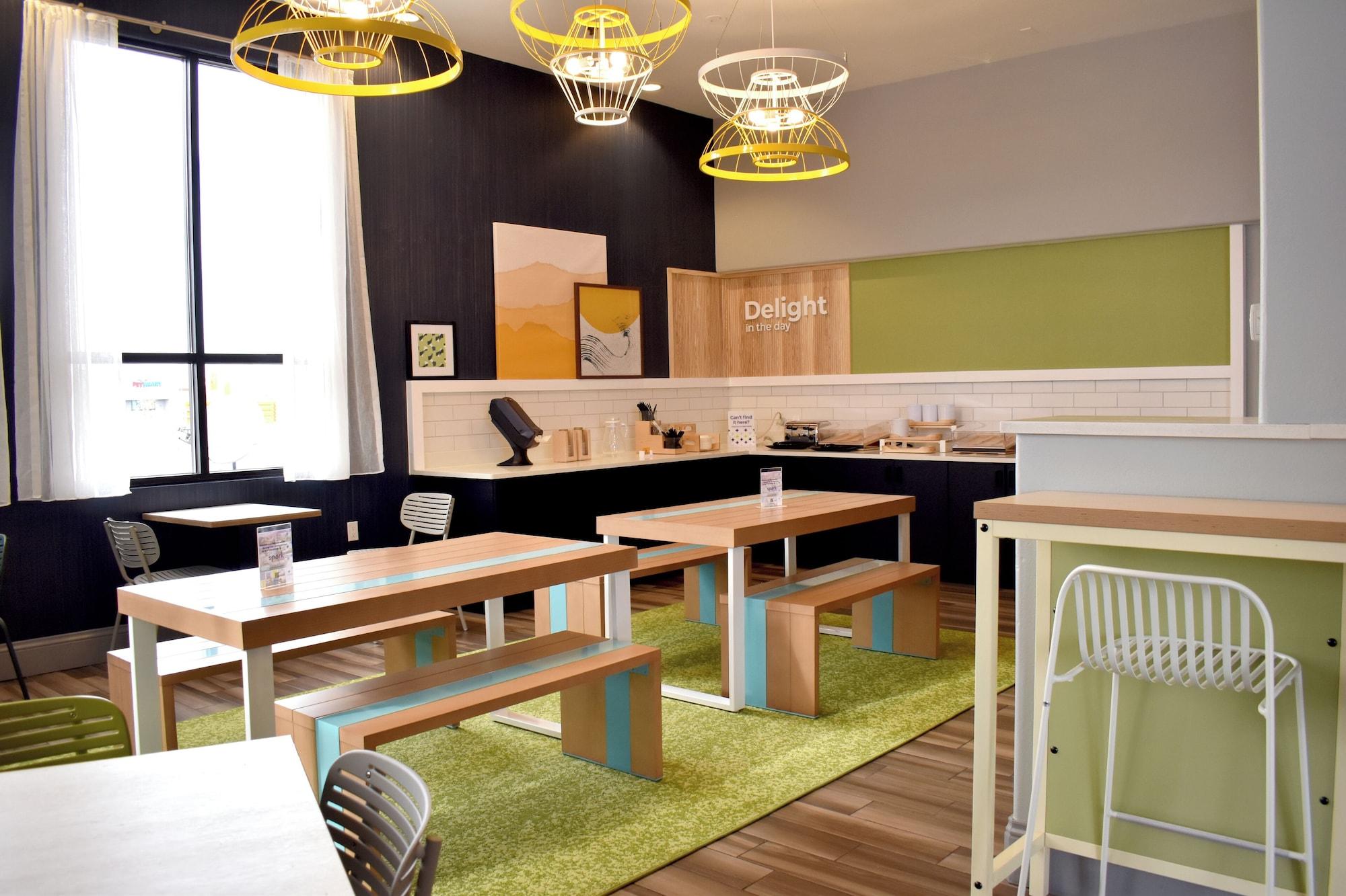 Restaurant Spark By Hilton Albuquerque North I-25