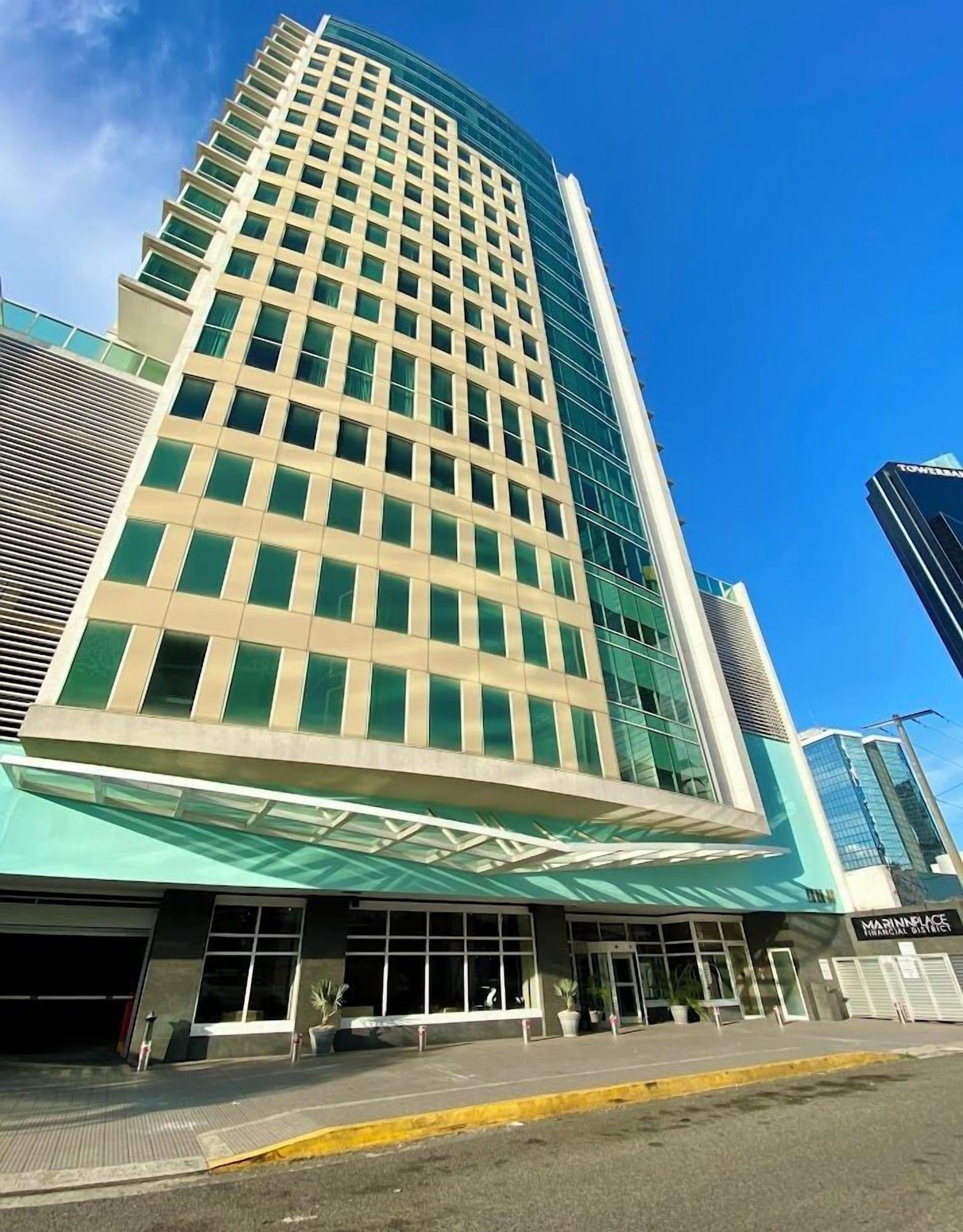 Vista Exterior MARINN PLACE Financial District