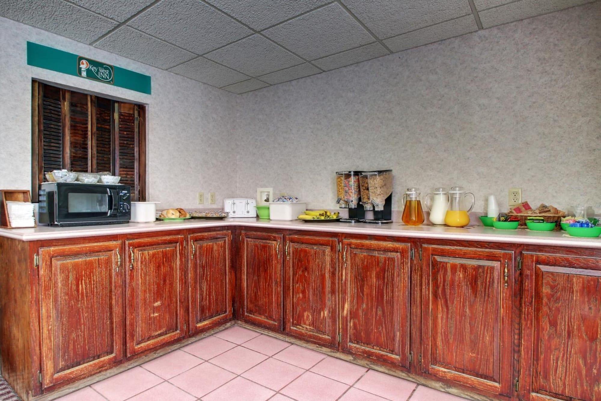 Restaurant Key West Inn Baxley