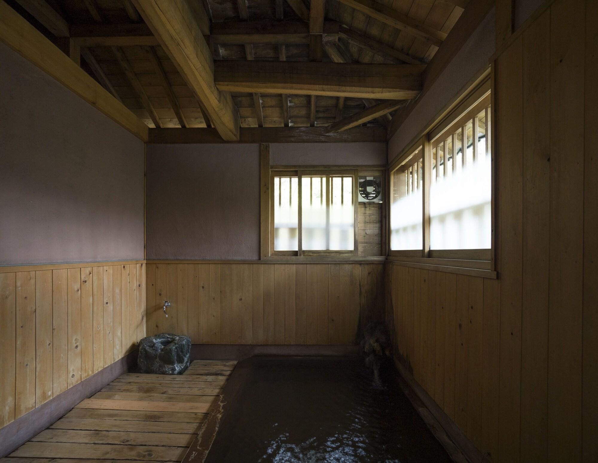 Instalaciones Recreativas Nihon No Ashitaba