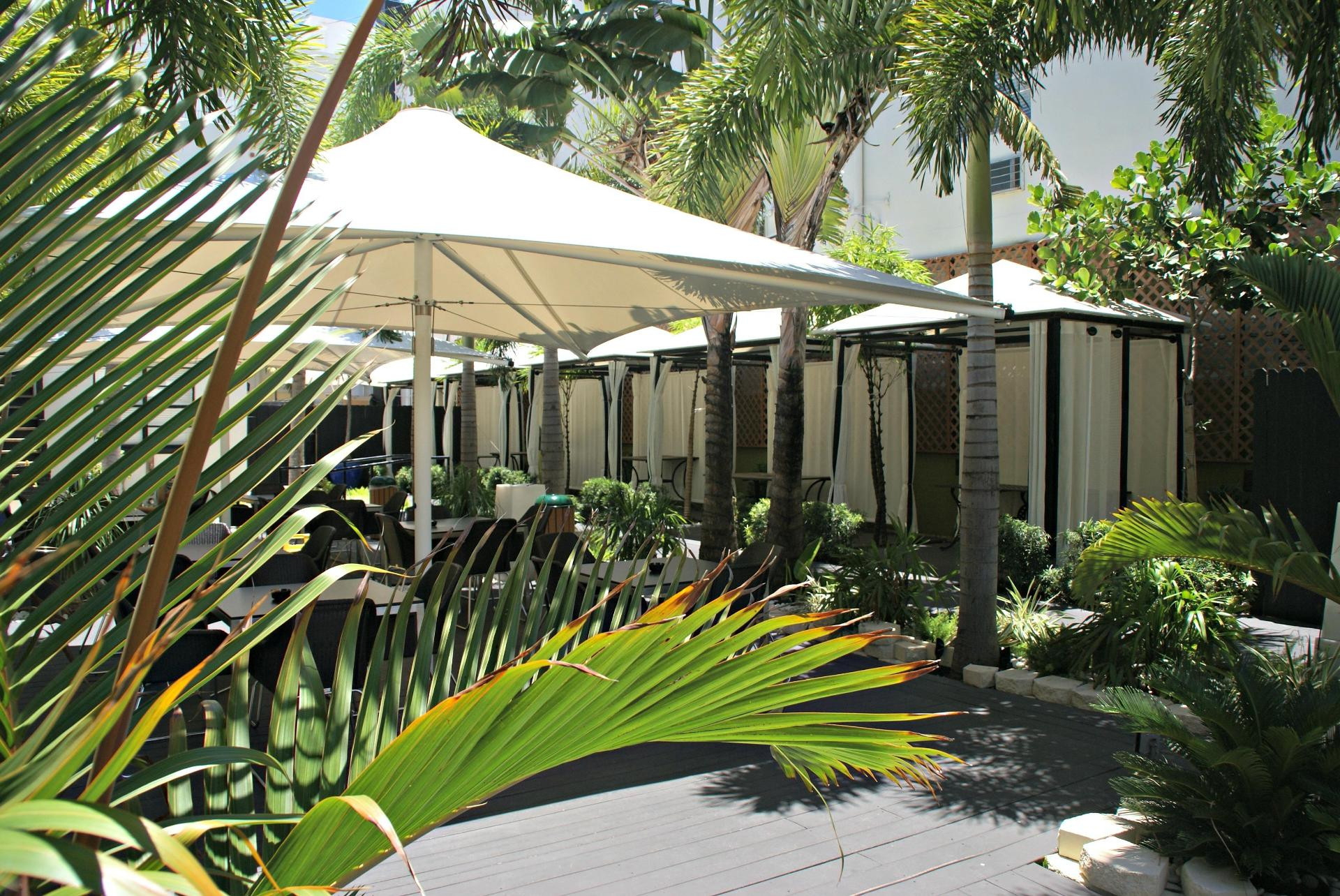 Restaurant South Beach Plaza Hotel & Villas