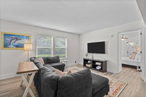 Alquiler Vacacional - Camelot Cottage - Pet friendly, 7 mins to Wrightsville Beach, UNCW & More!